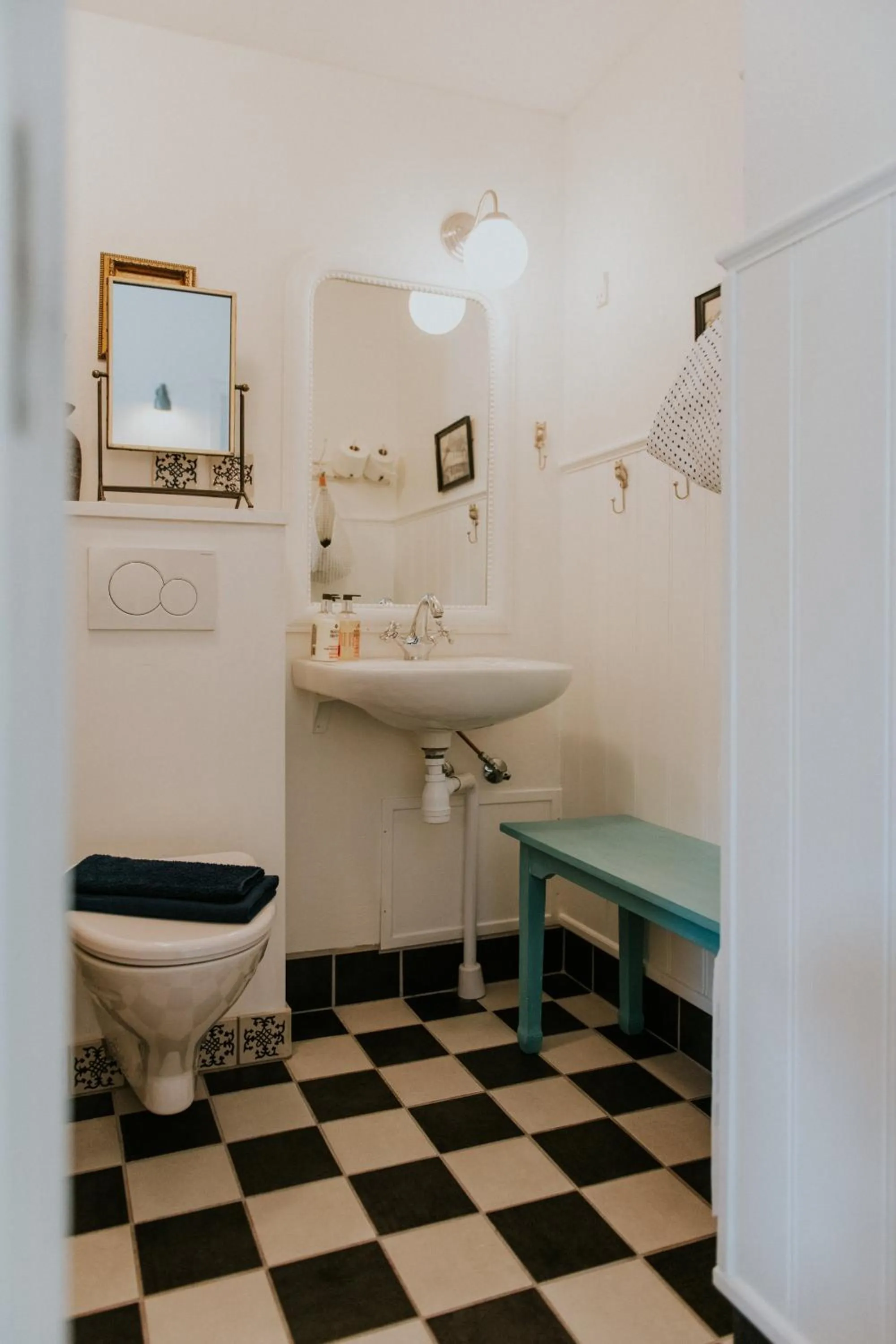 Bathroom in Hotel På Torvet