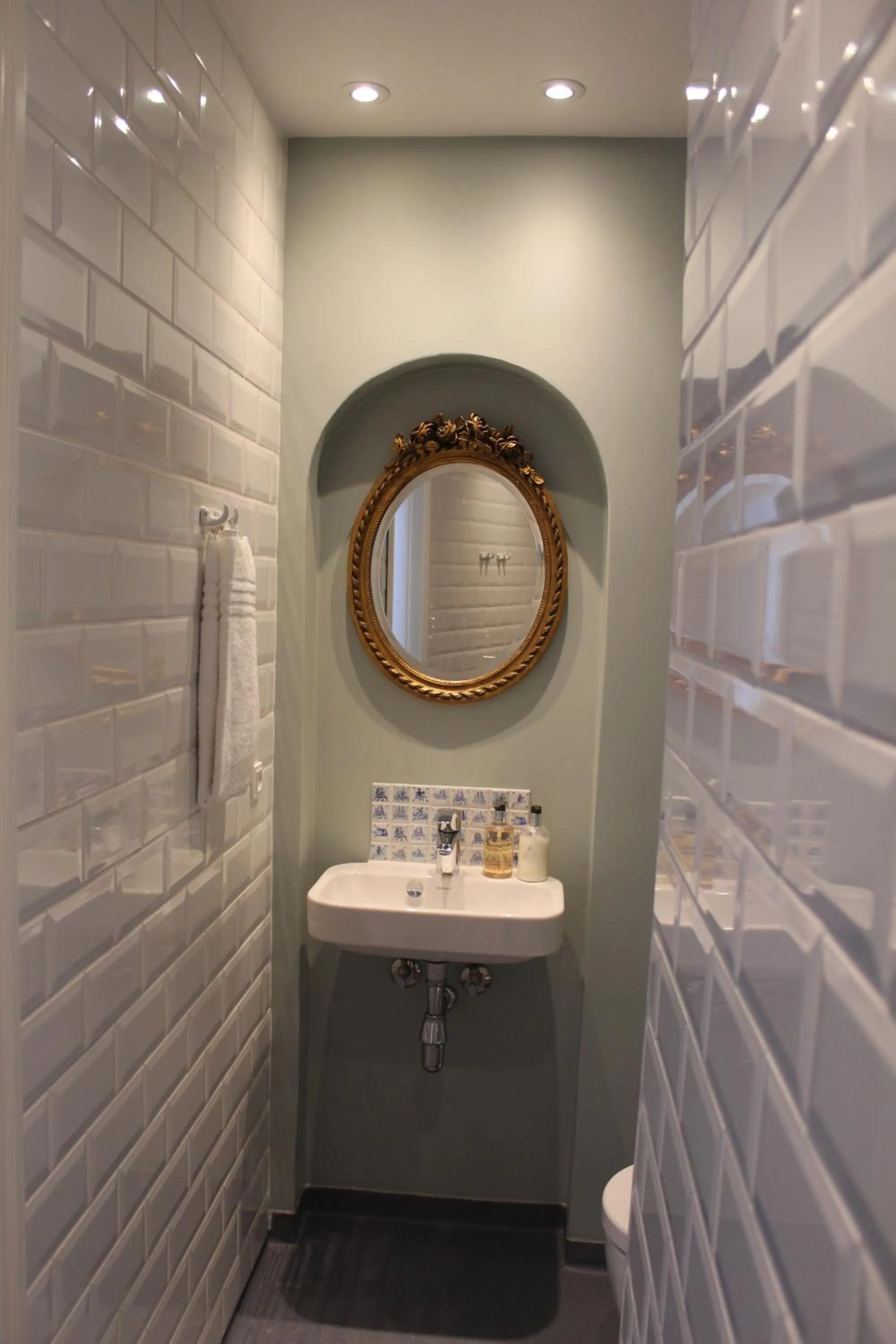 Bathroom in Hotel På Torvet