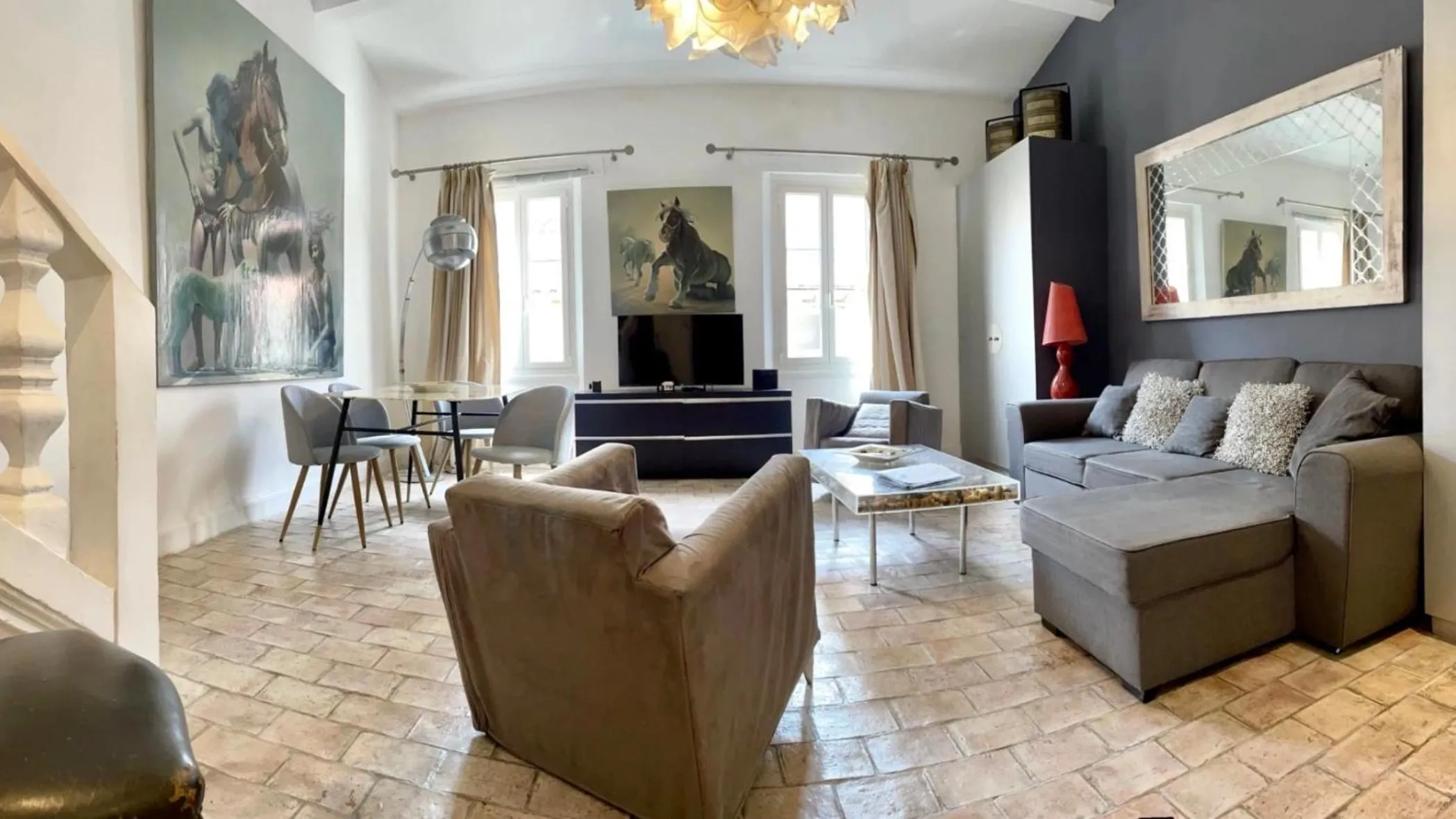 TV and multimedia in Les Remparts Antibes Location