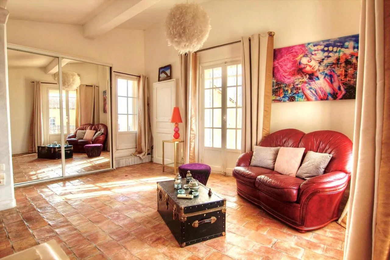 Bedroom in Les Remparts Antibes Location