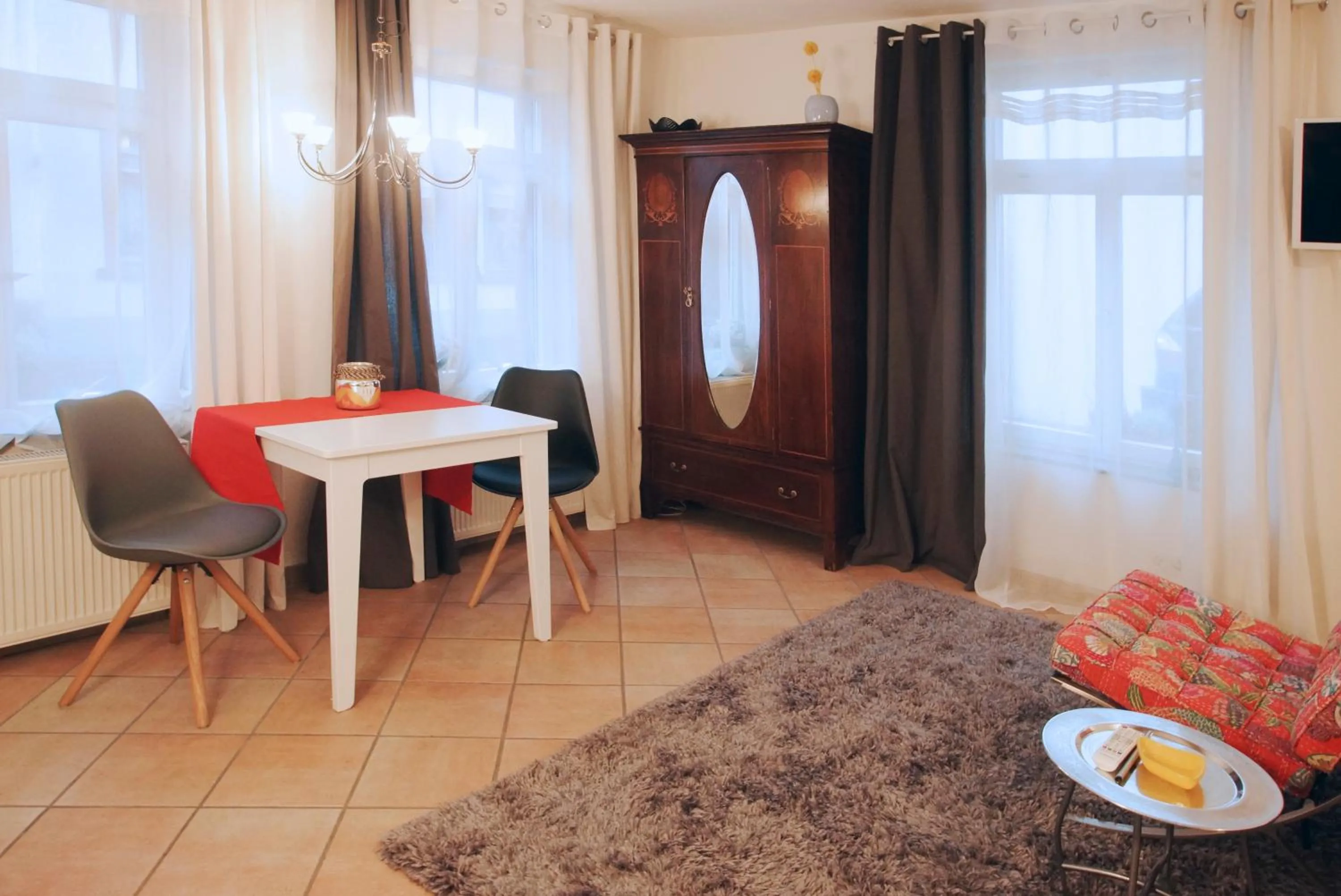 Photo of the whole room in Rheintor-Apartment