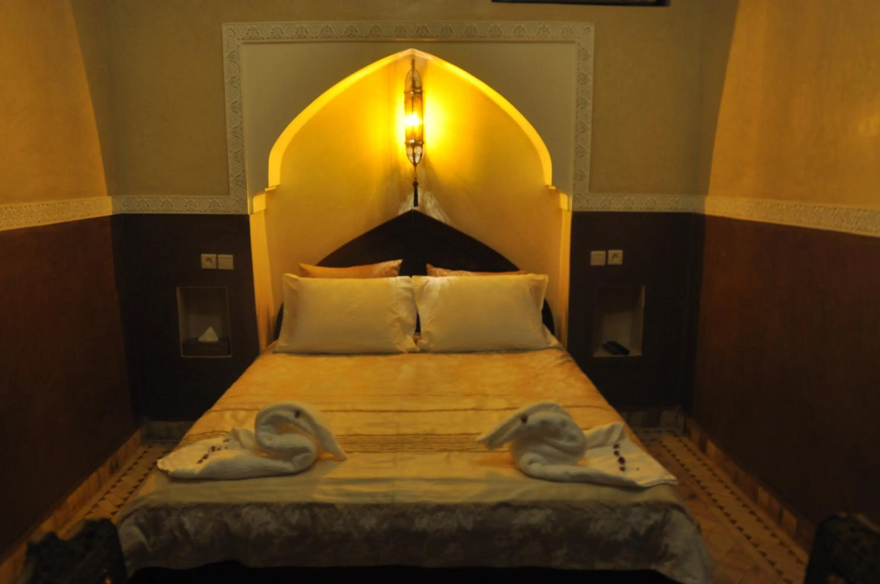 Bed in Riad Lamya Marrakech