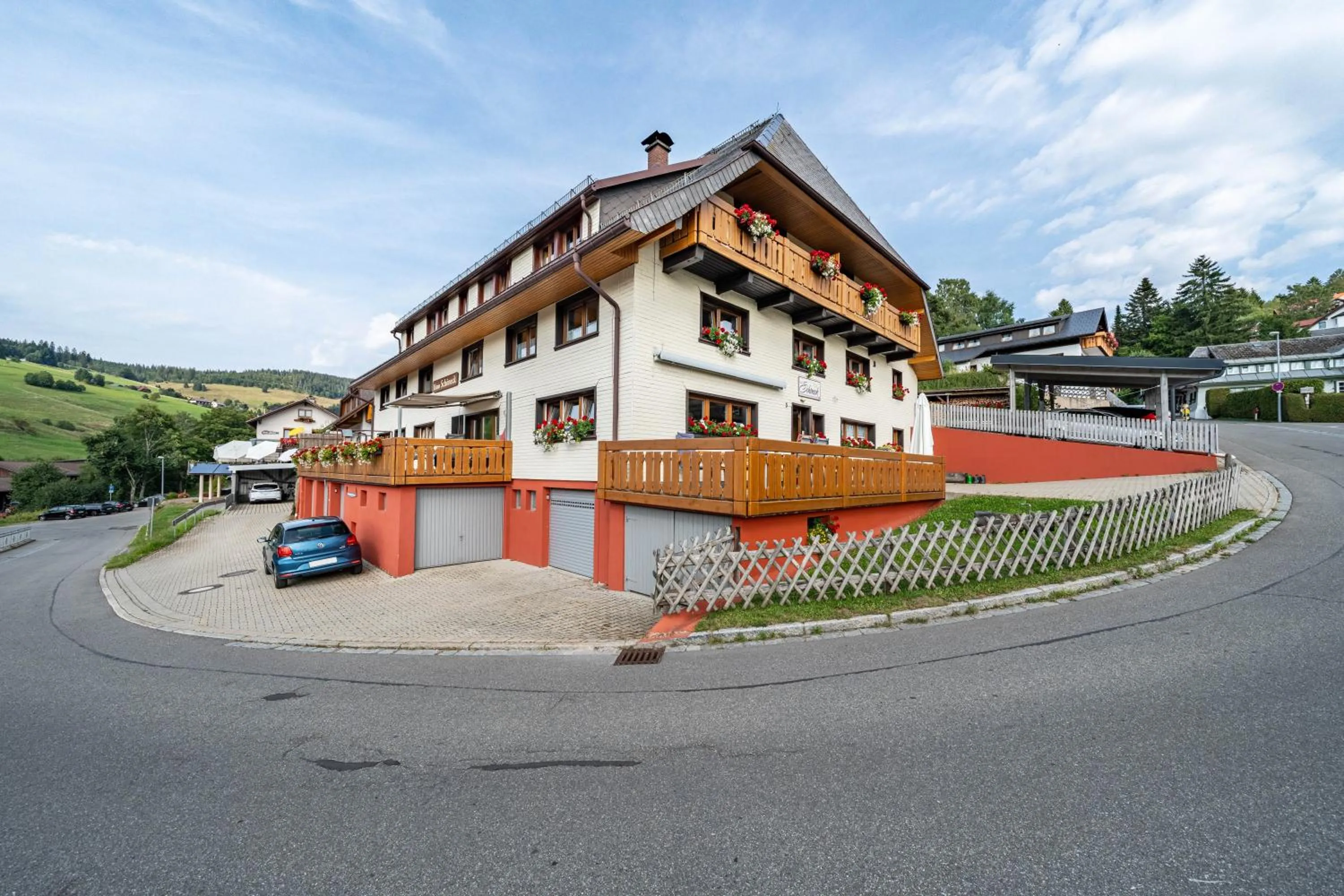 Property building in Haus Schöneck