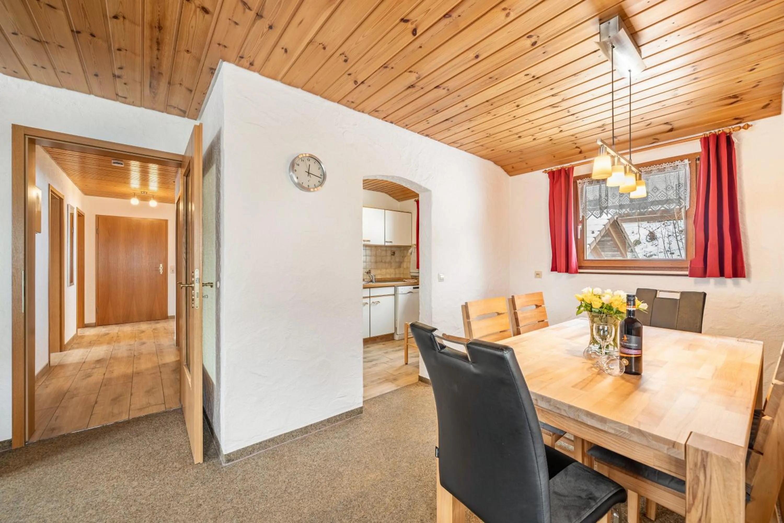 Property building in Haus Schöneck