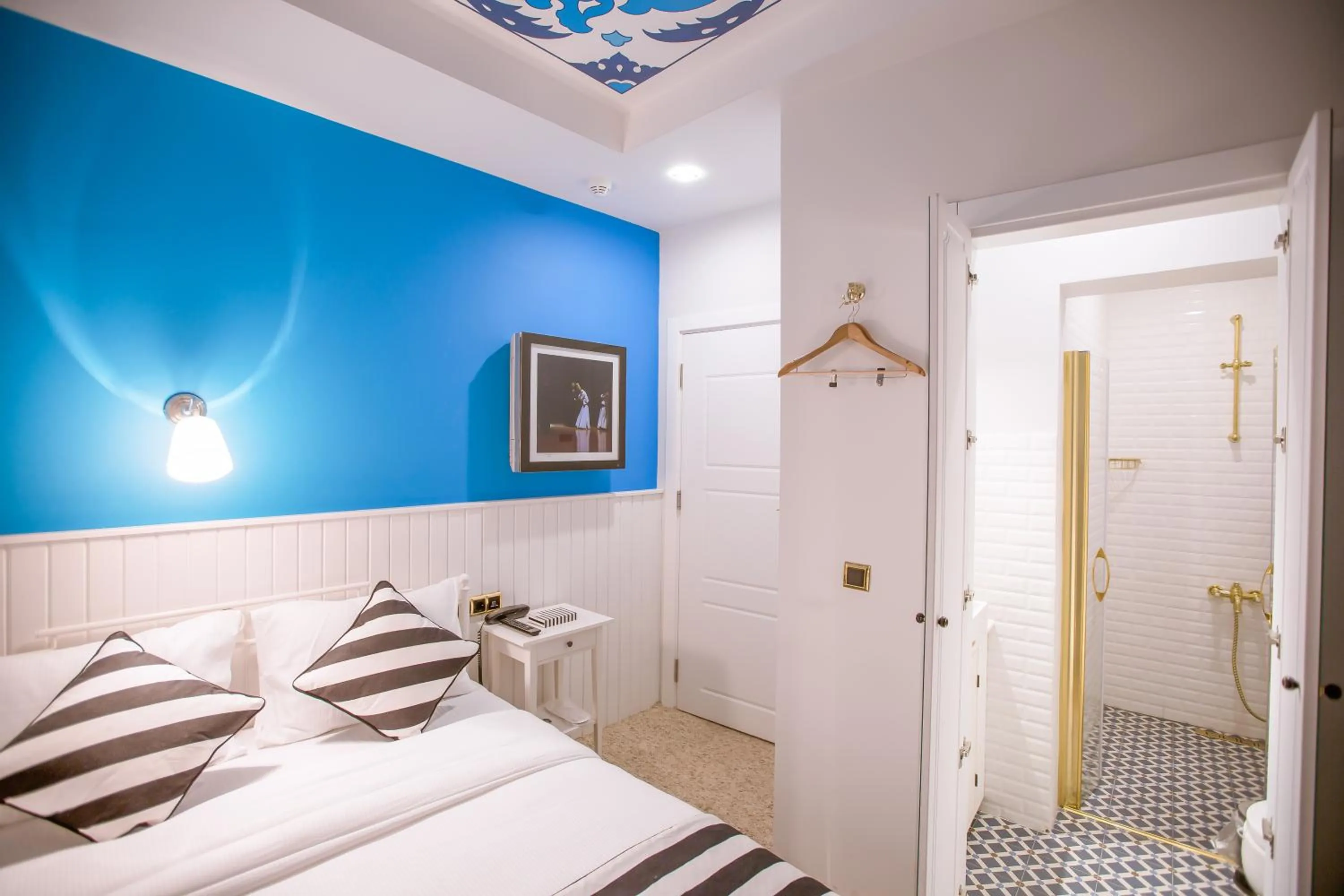 Photo of the whole room, Bed in Araf Hotel