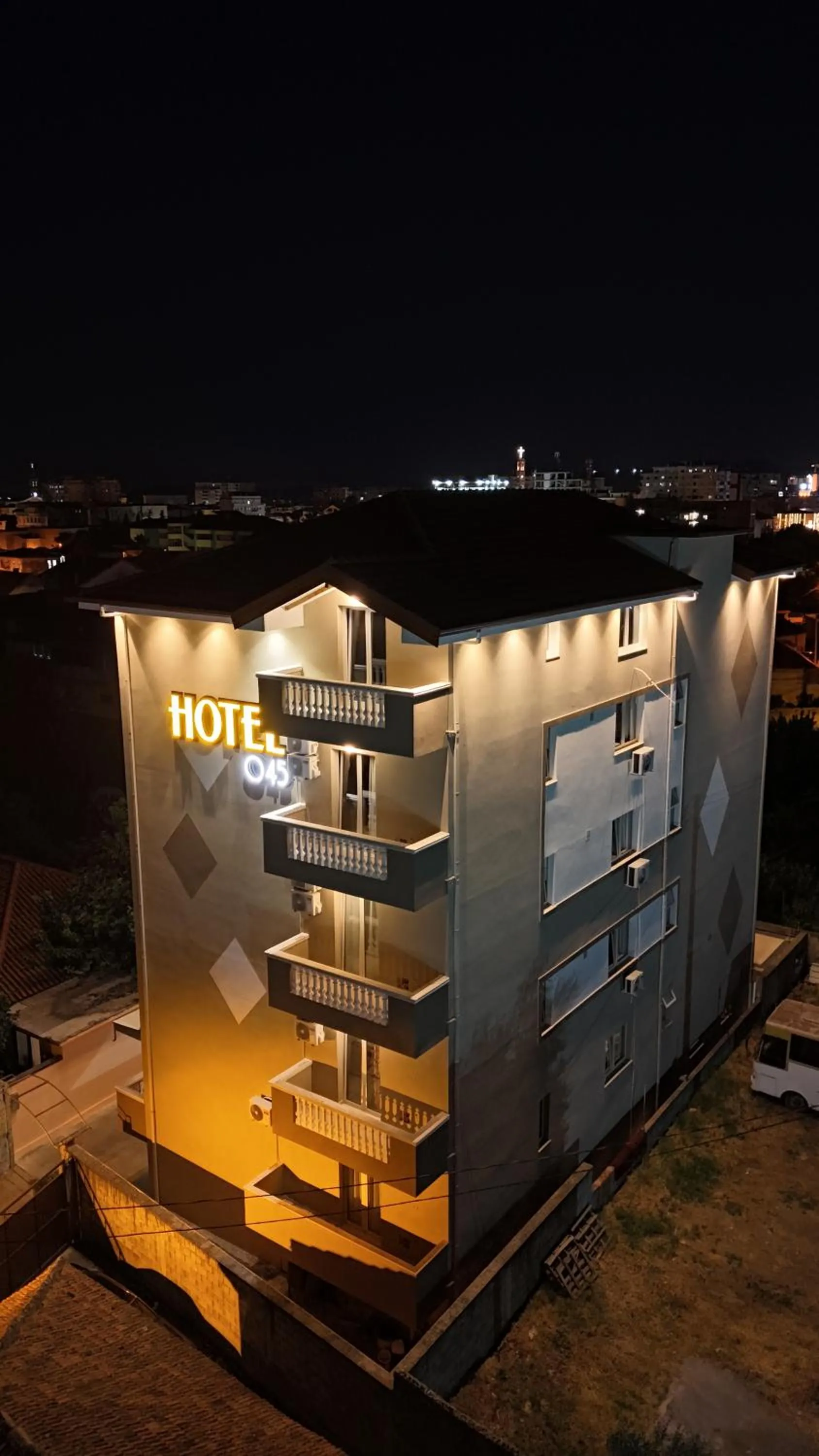 Hotel 045