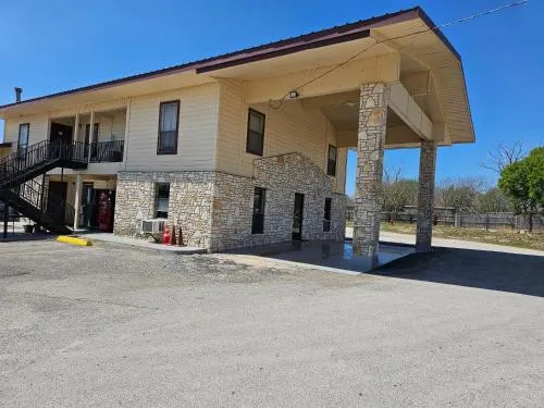 Executive Inn