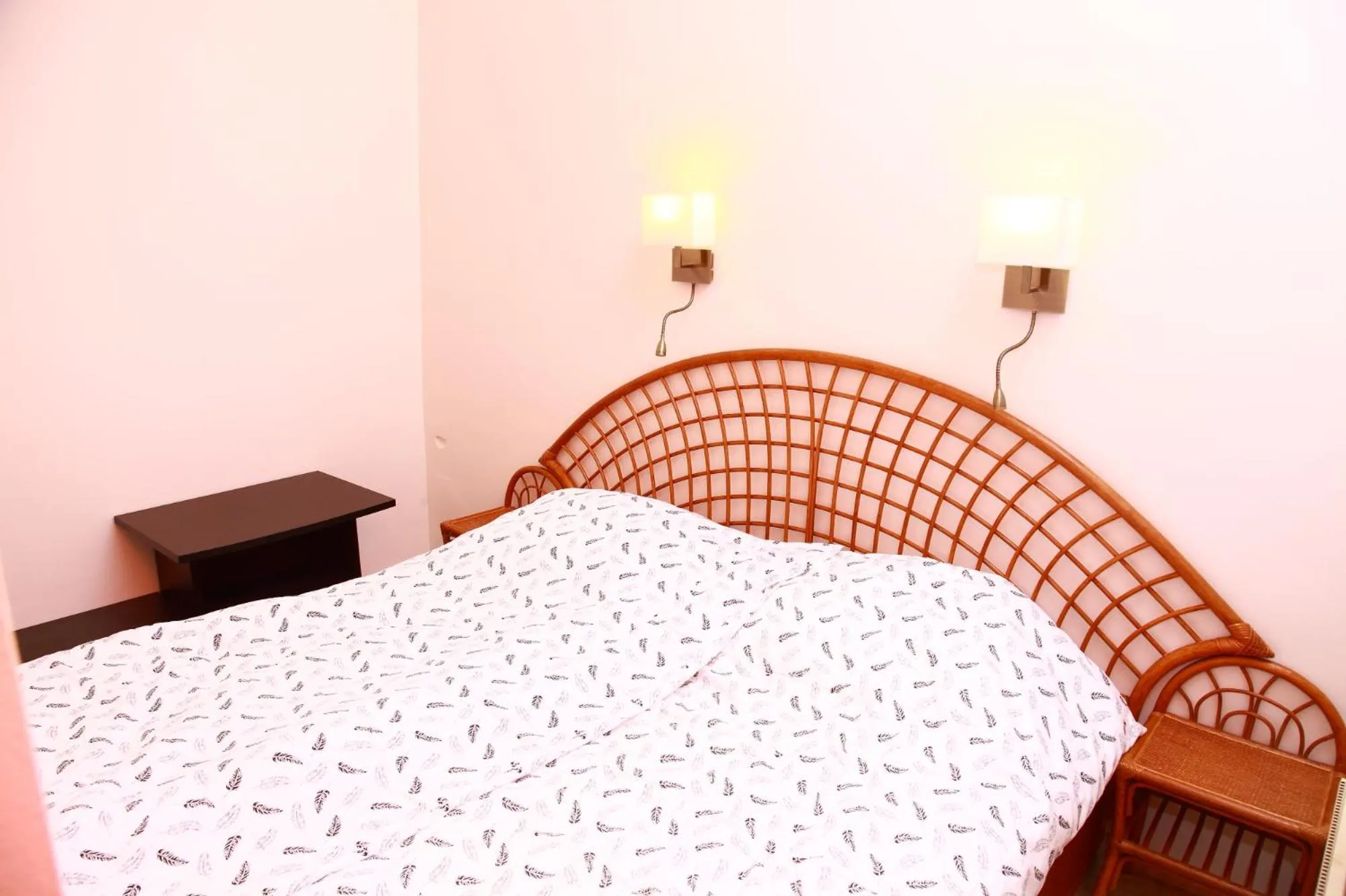 Bed in Flat On Andrássy Avenue