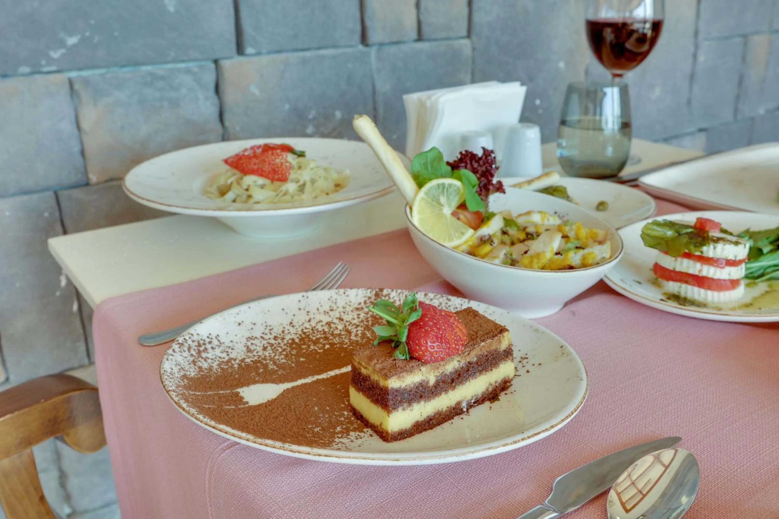 Restaurant/places to eat in Ramada Hotel & Suites by Wyndham Kusadasi