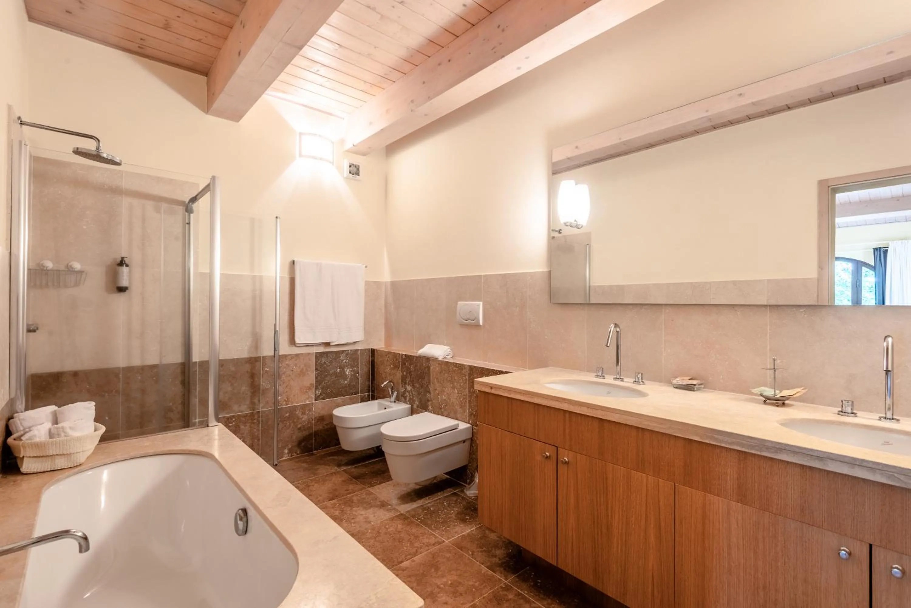 Shower in Cignella Resort