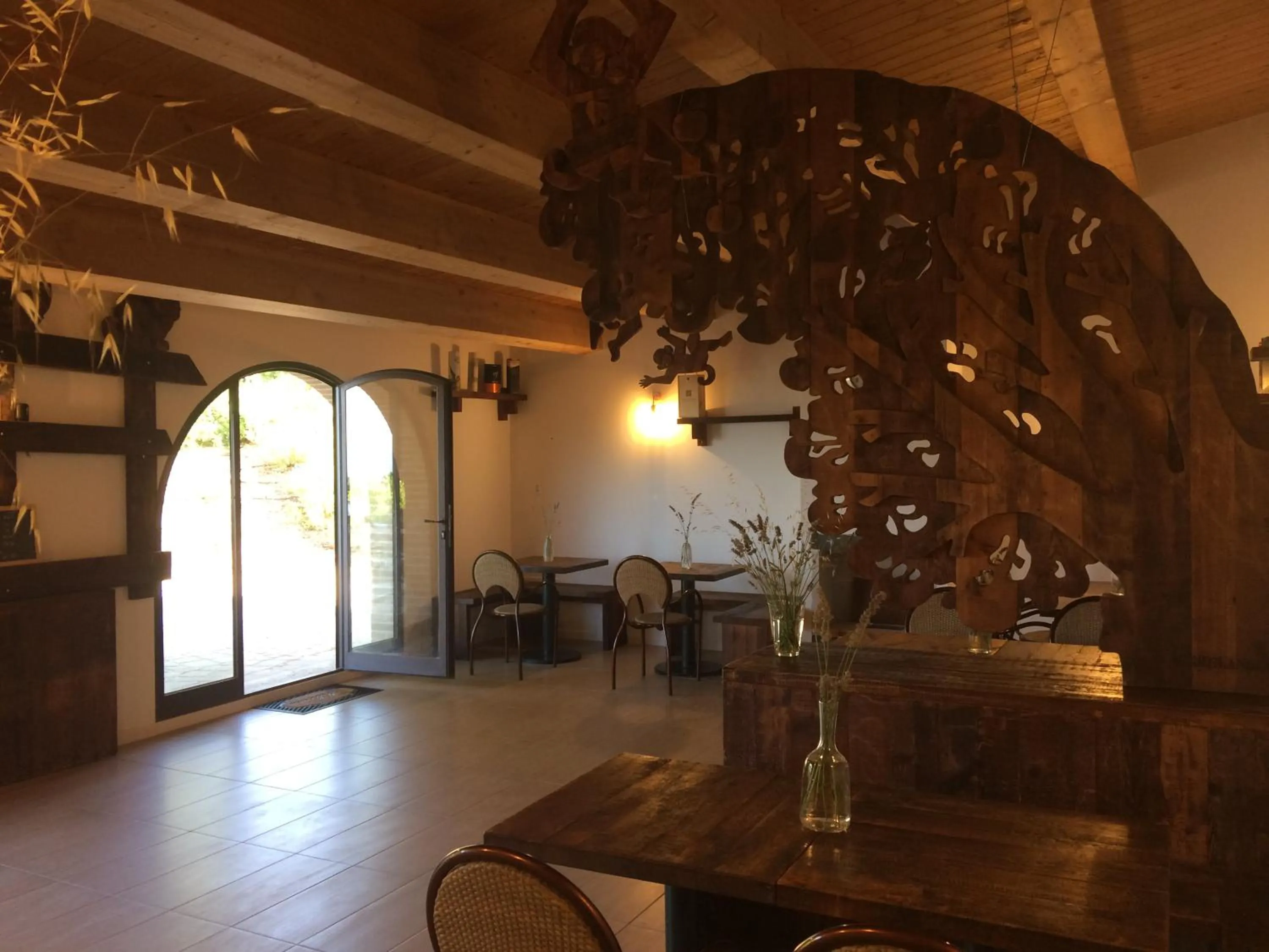 Restaurant/places to eat in Cignella Resort