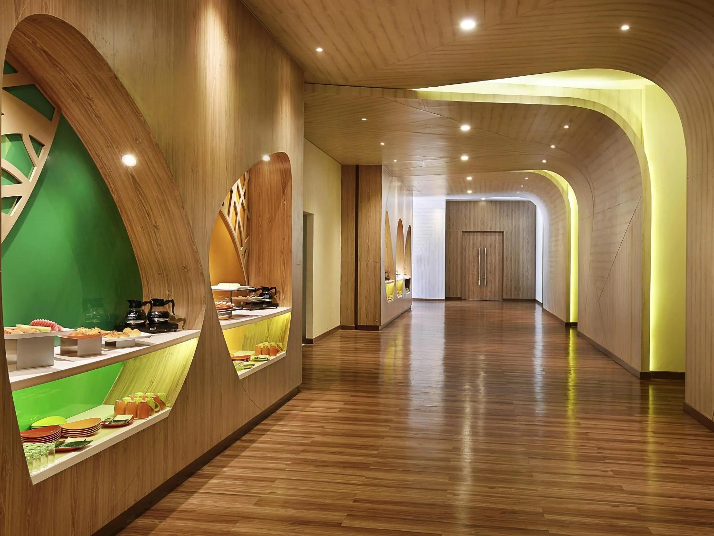 Restaurant/places to eat in Ibis Styles Bogor Raya