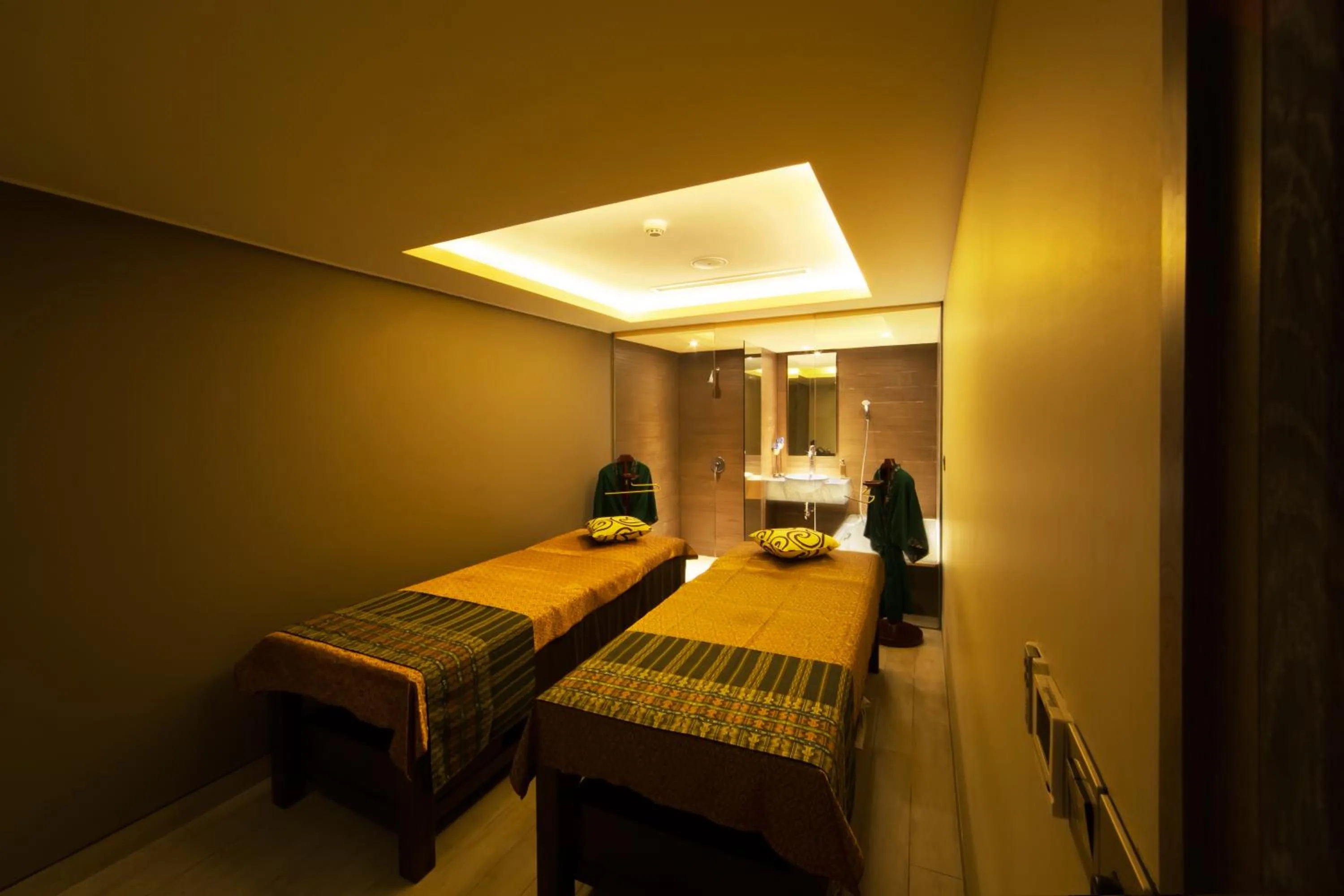 Massage in Novotel Pekanbaru