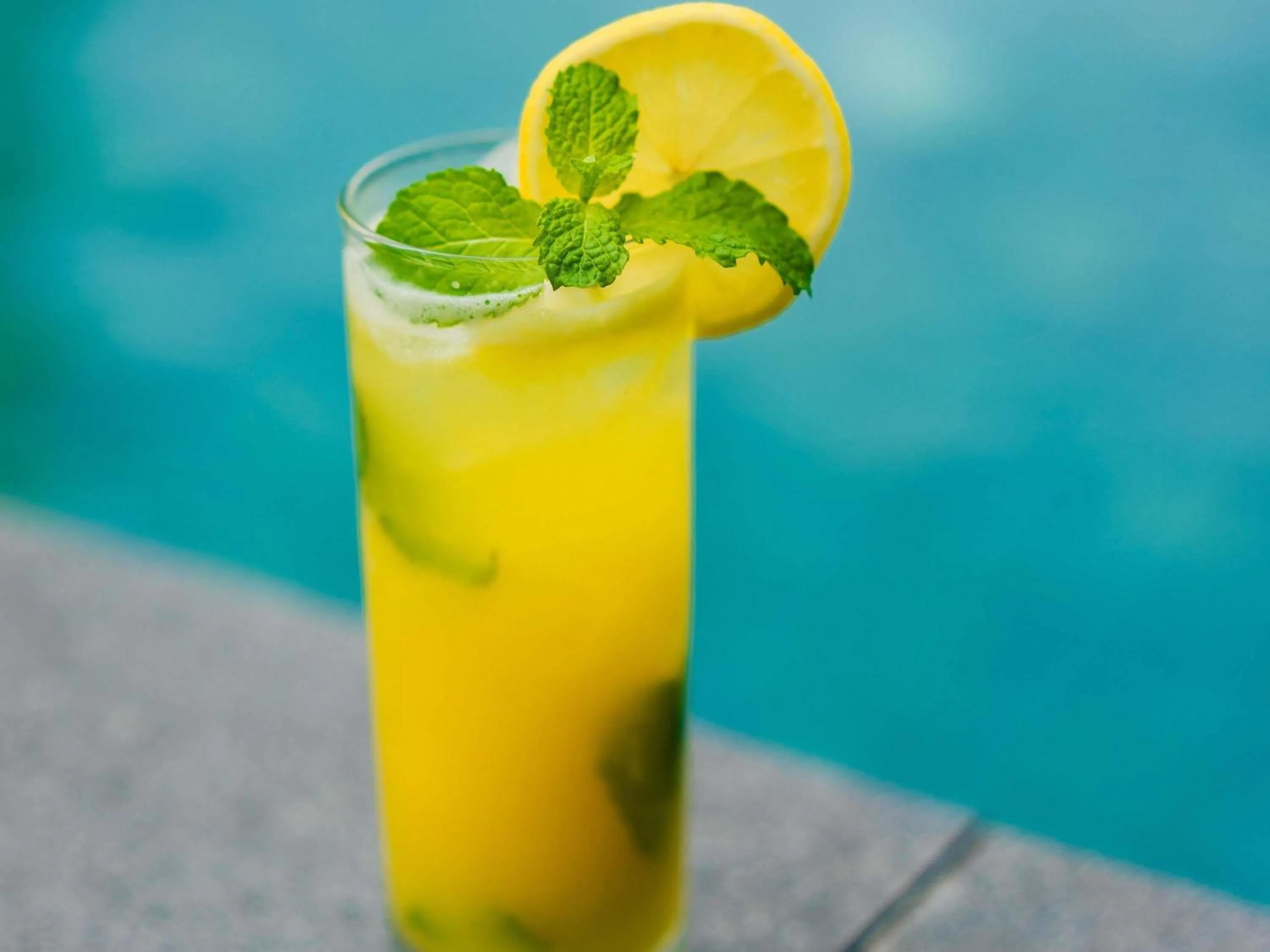 Restaurant/places to eat in Novotel Pekanbaru