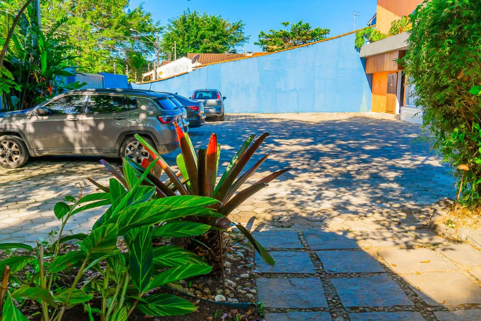 Parking in Pousada Jamboo