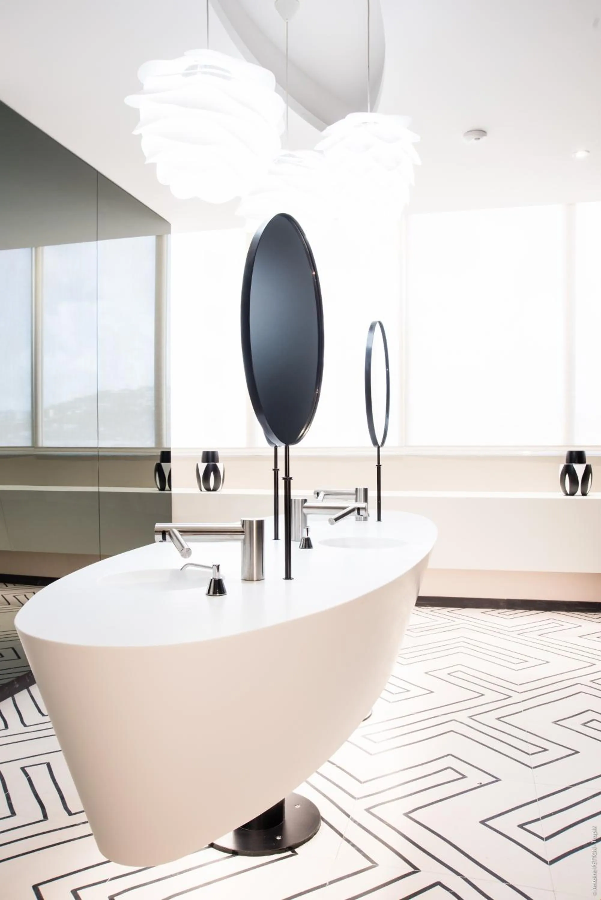 Bathroom in Simon Hotel