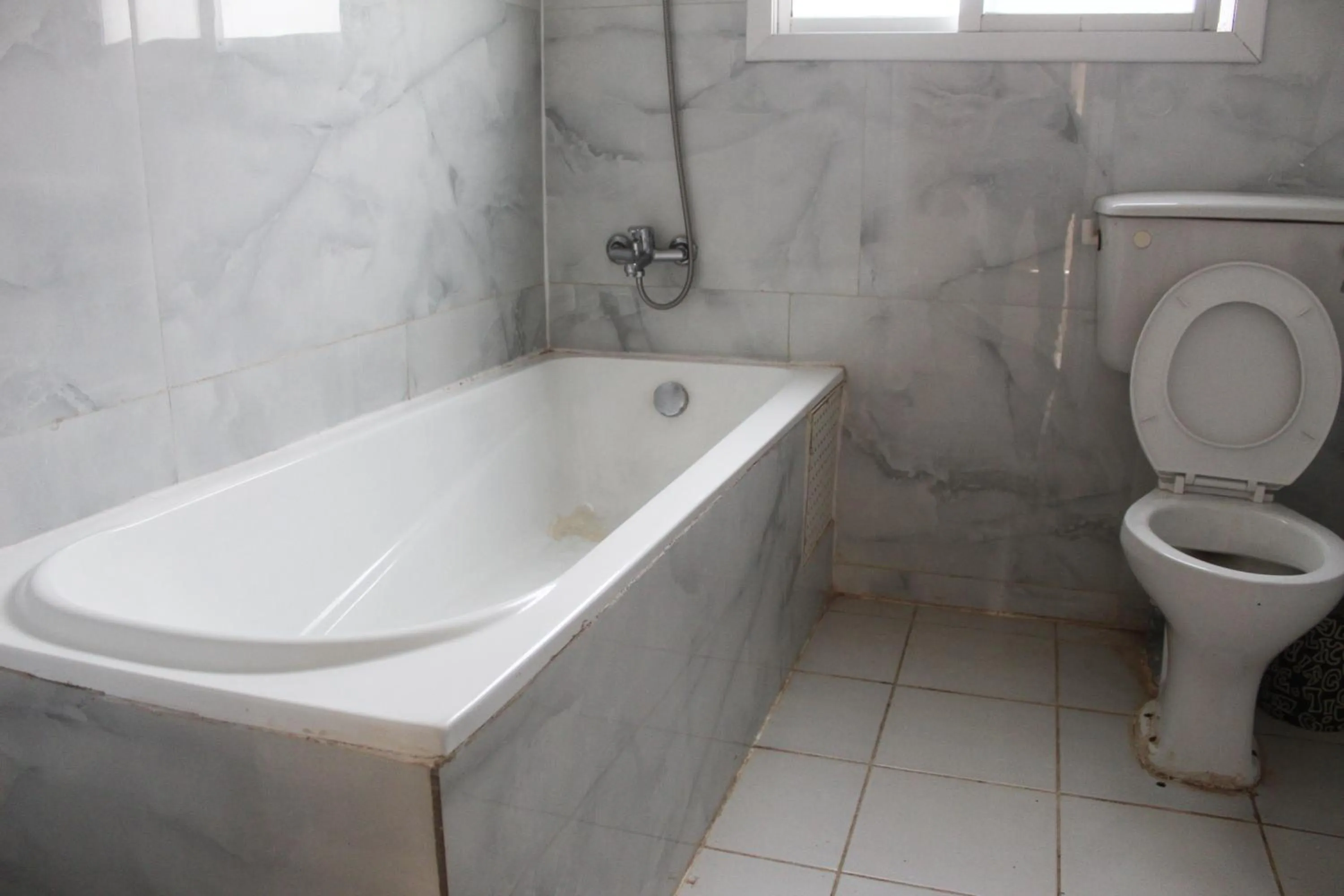 Bath in Harmony house apartments