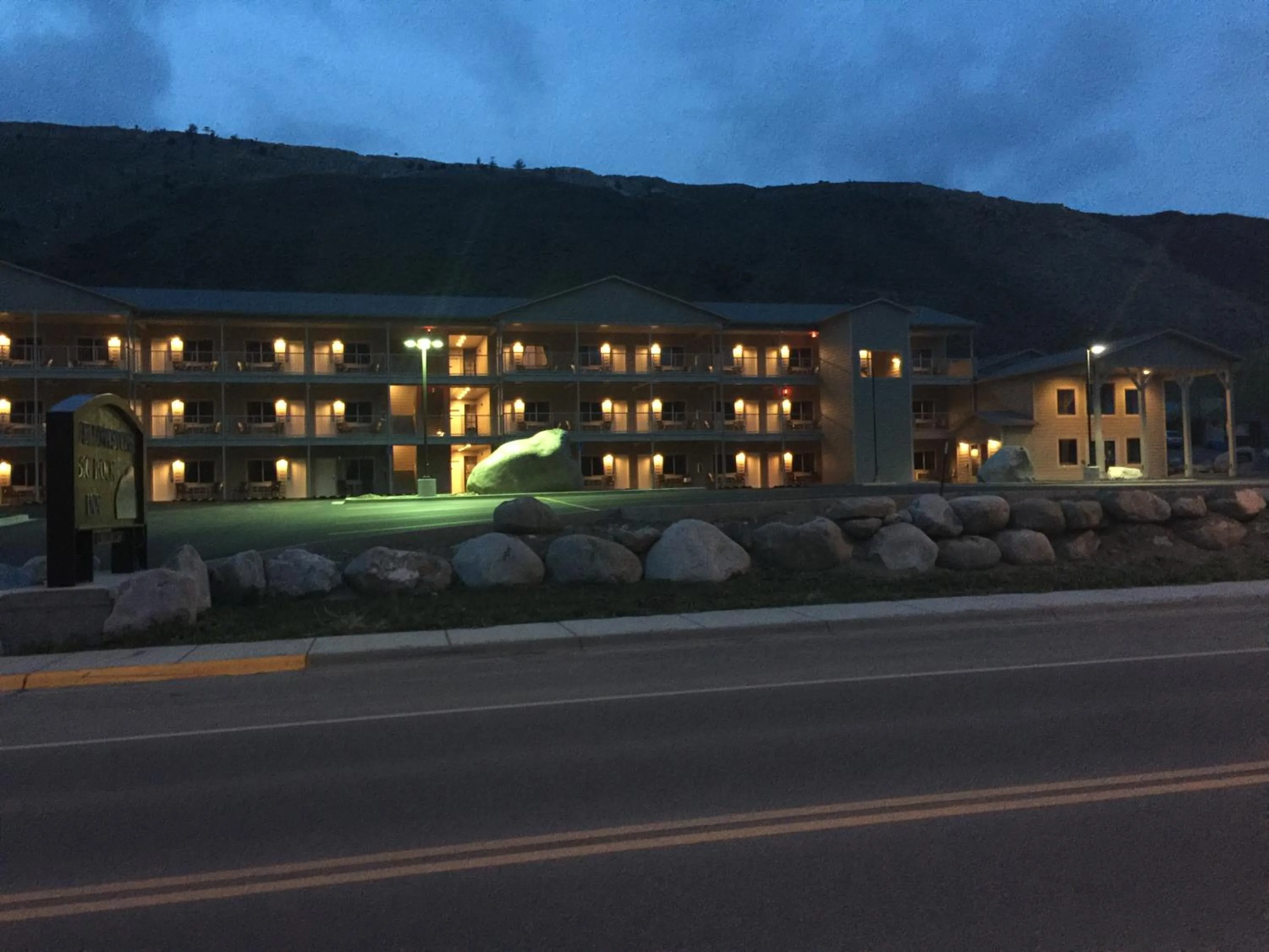 Bird's eye view in Yellowstone Big Rock Inn