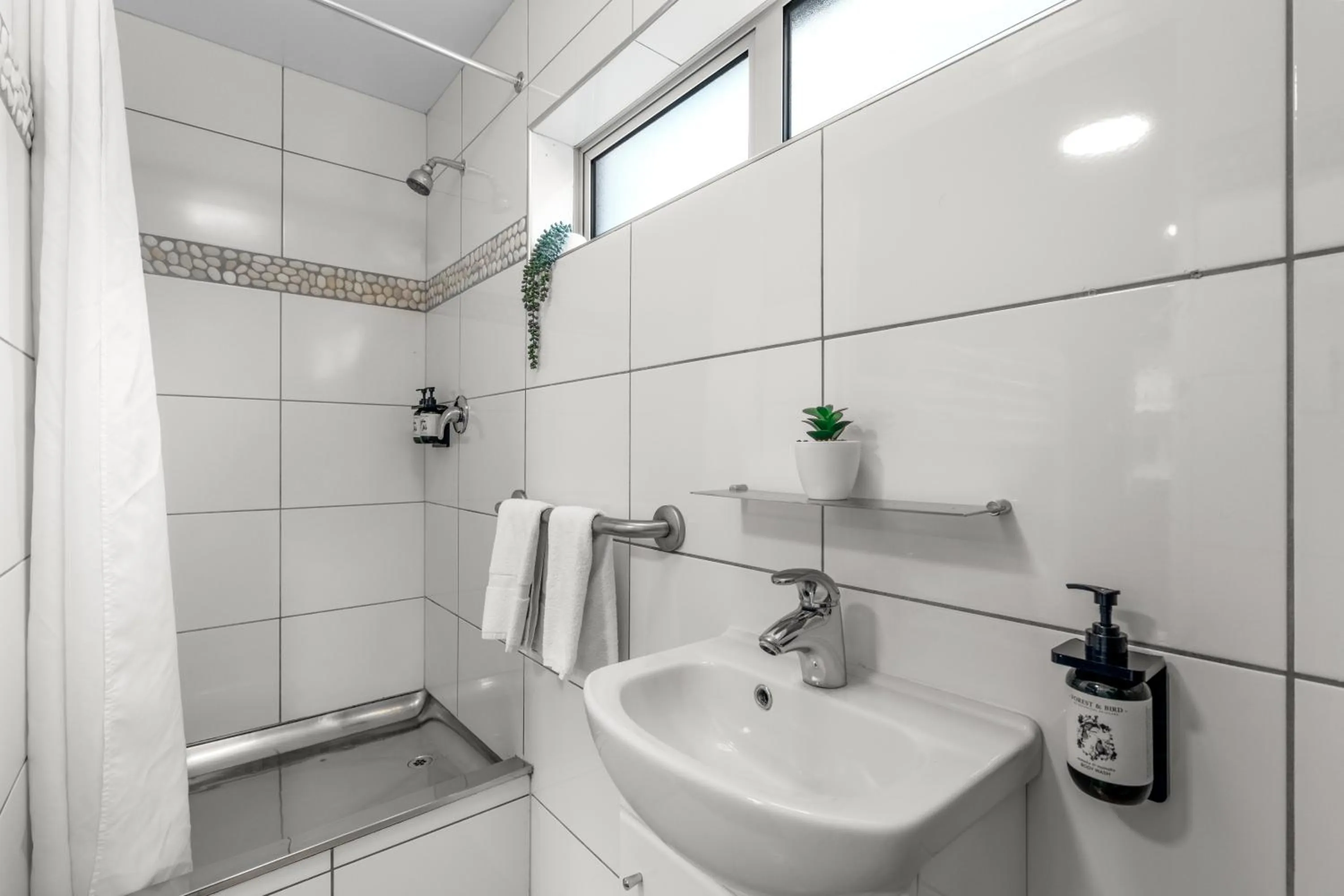 Bedroom in Tasman Holiday Parks - Christchurch