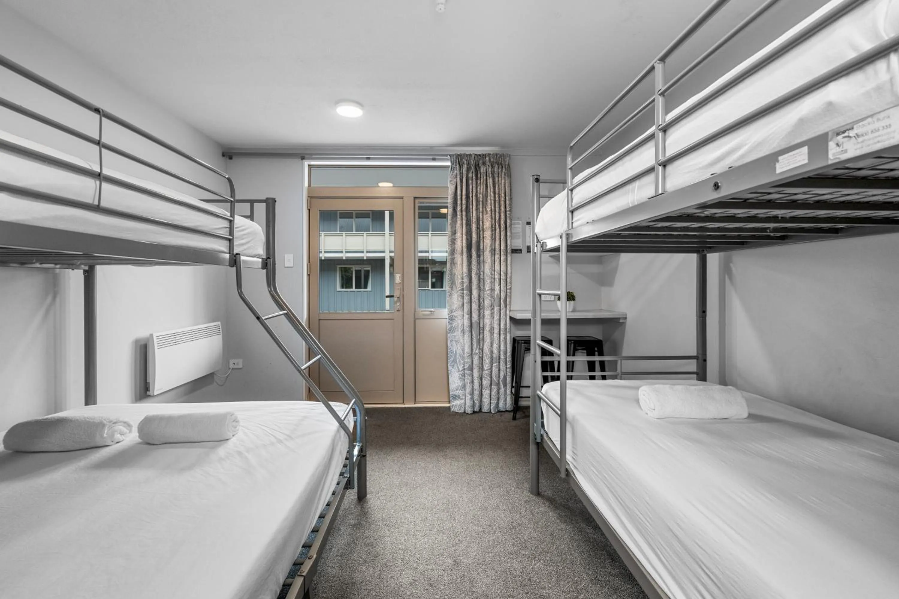 Bed in Tasman Holiday Parks - Christchurch