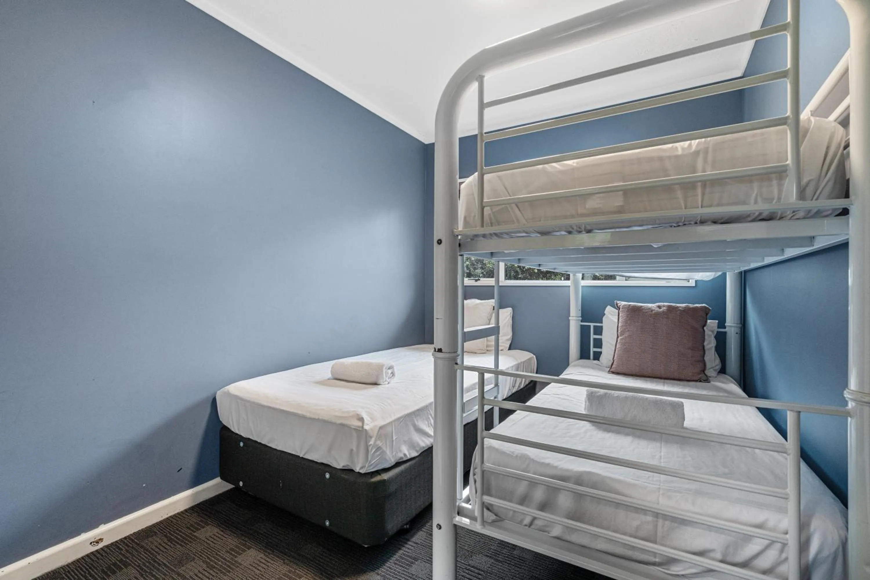 Bed in Tasman Holiday Parks - Christchurch