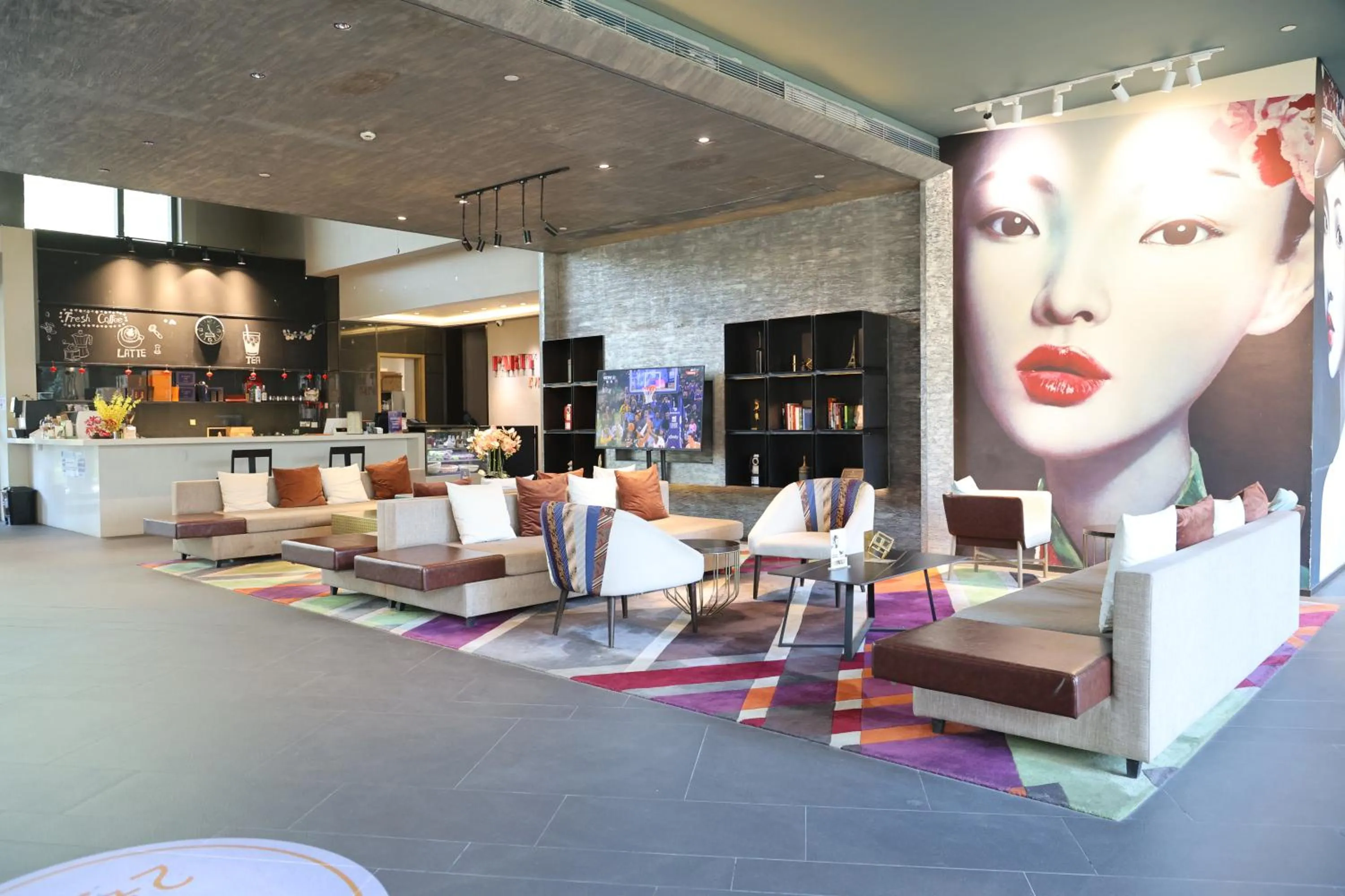 Property building in MiniMax Premier Hotel Shanghai Hongqiao