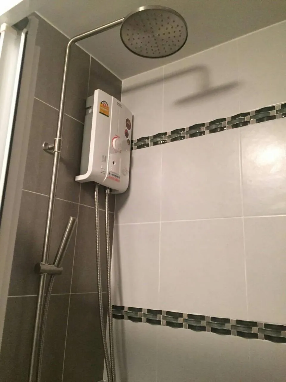 Shower in D Condo Sign Chiang Mai R628