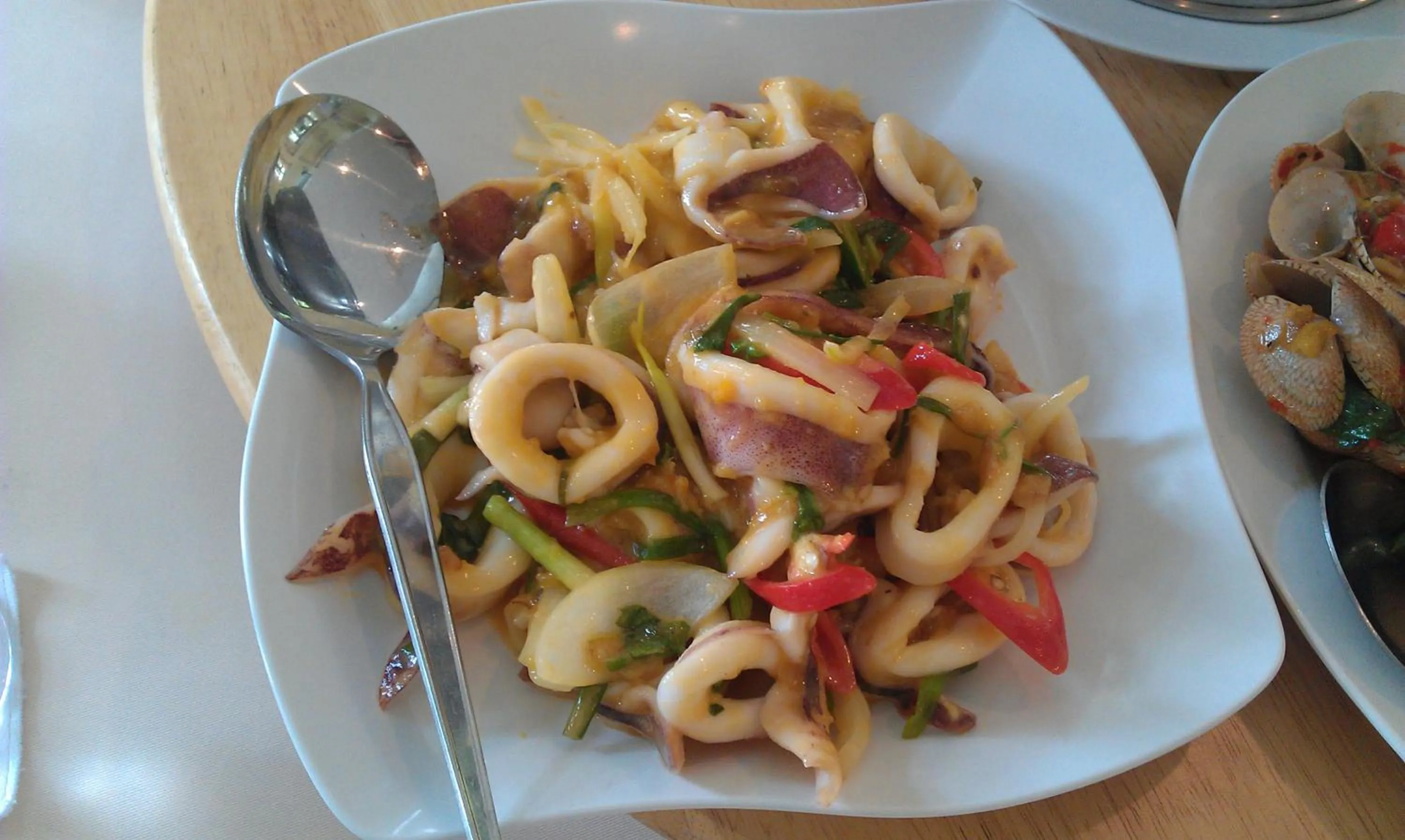 Baan Talay See Cream Resort