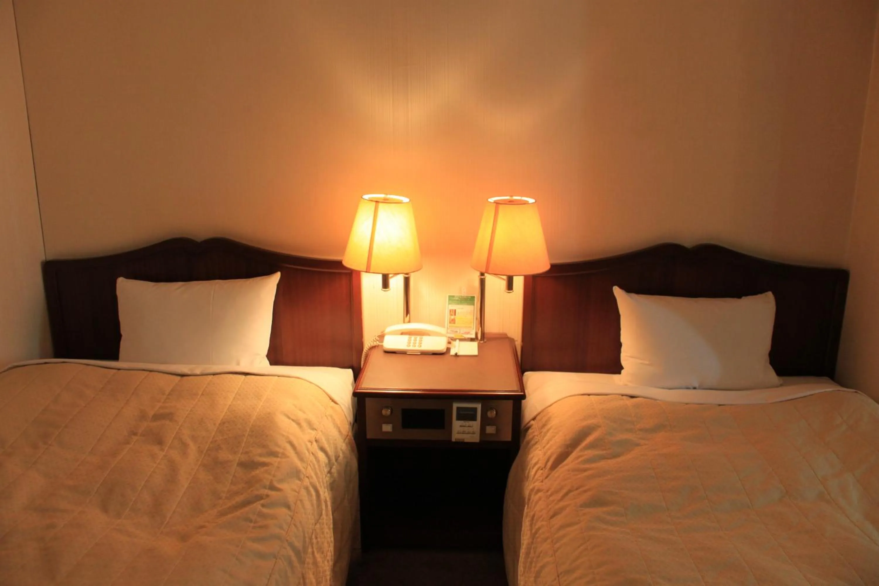 Bed in Ichihara Marine Hotel