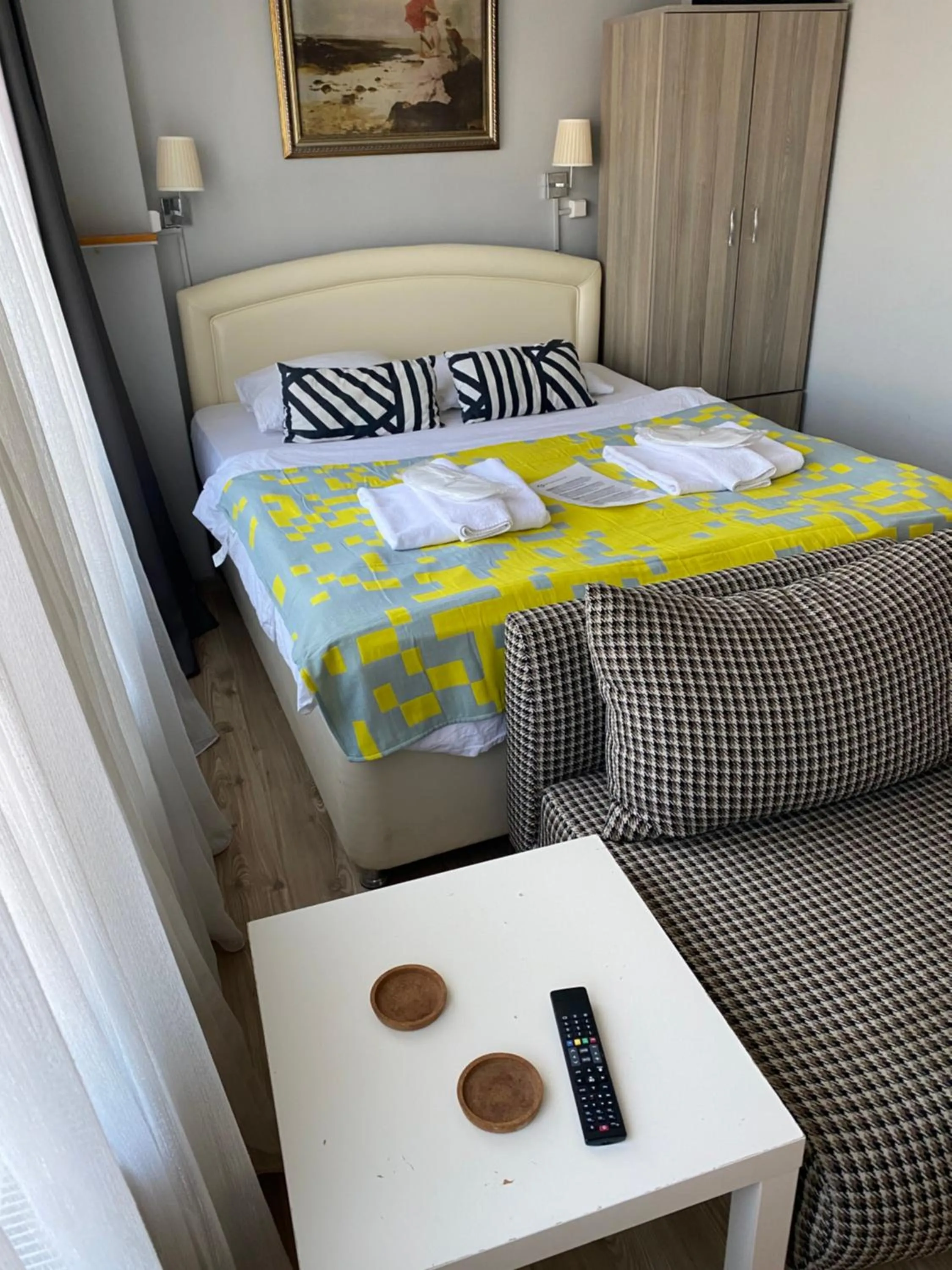 Bed in Goji's Apartments