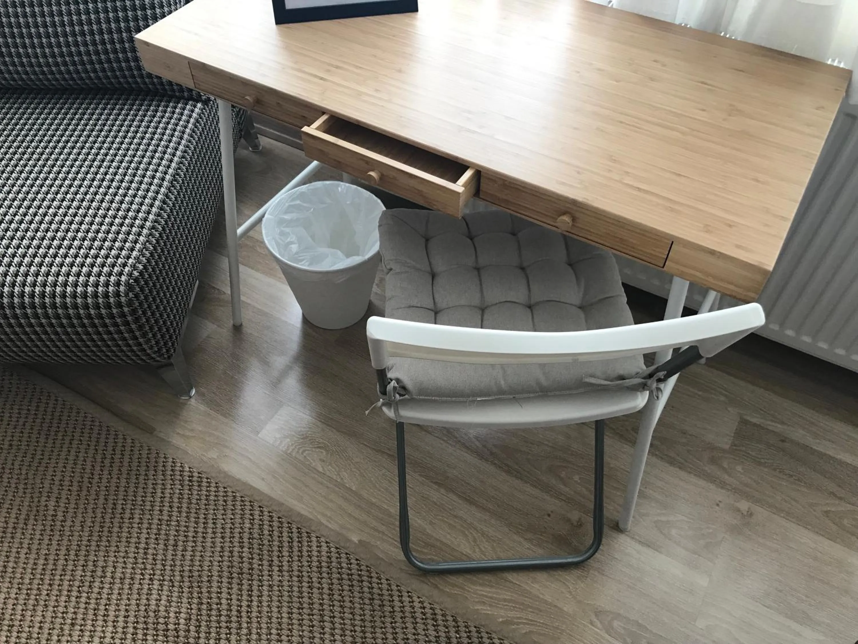 Seating area in Goji's Apartments