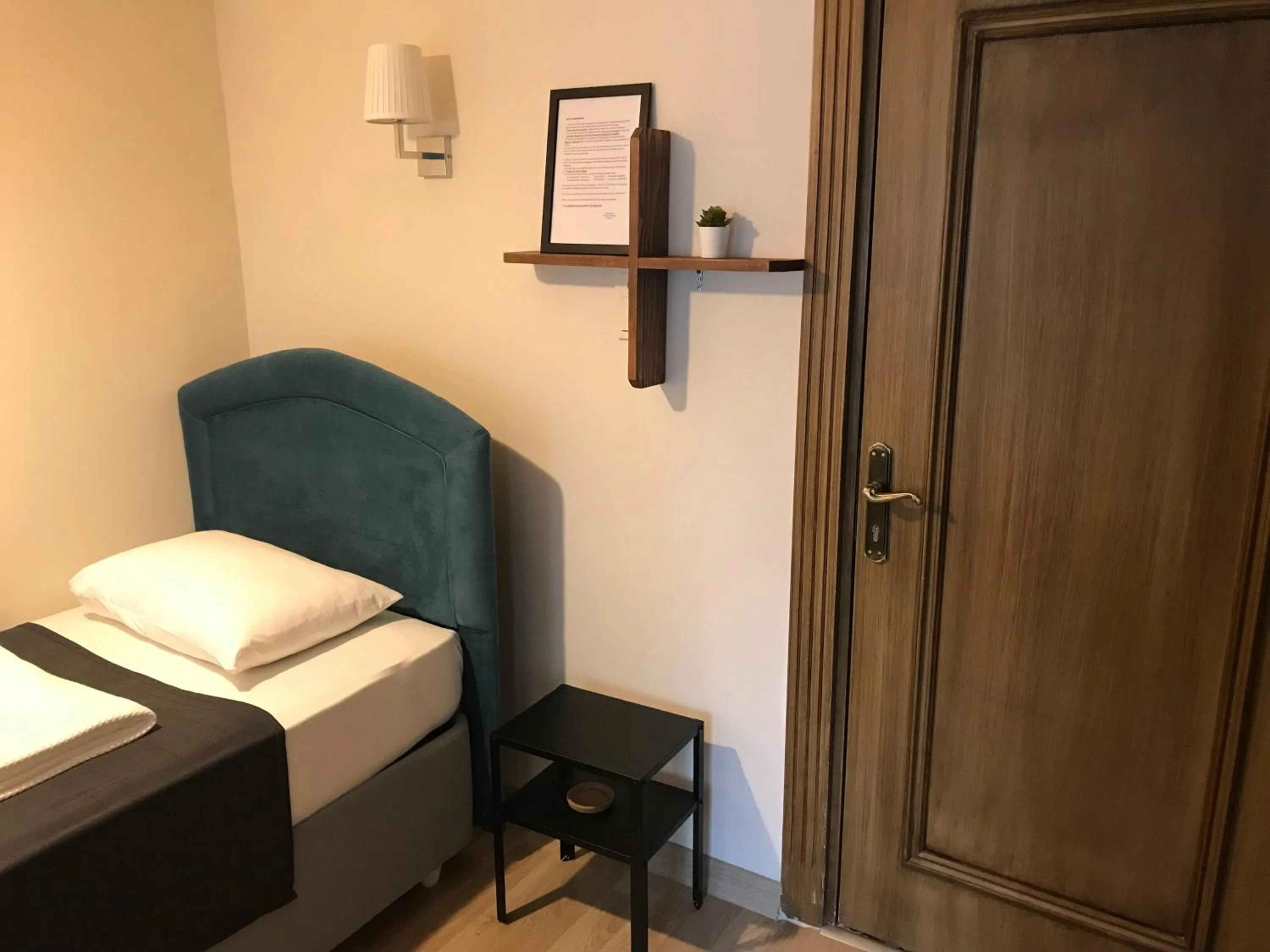 Decorative detail, Bed in Goji's Apartments