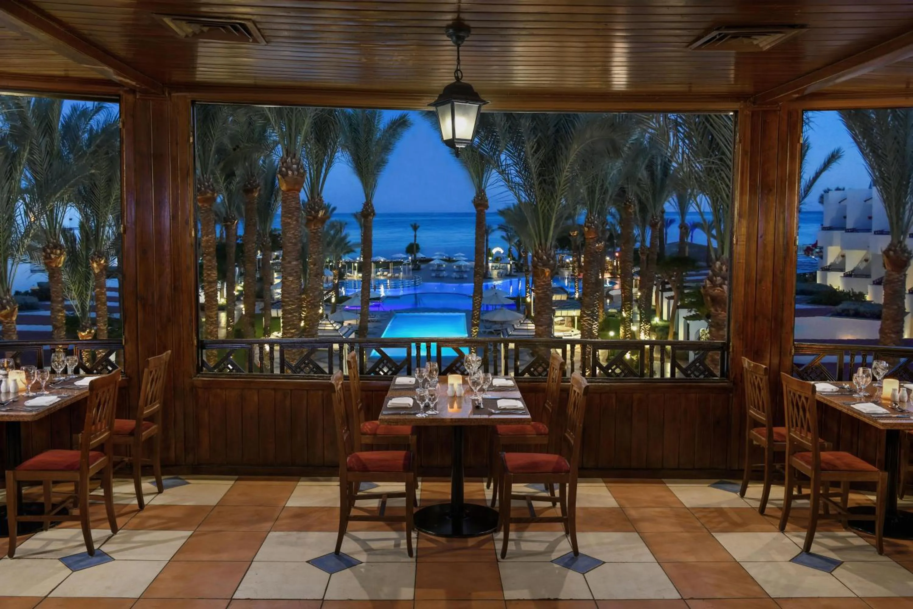 Restaurant/places to eat in JAZ Fanara Resort