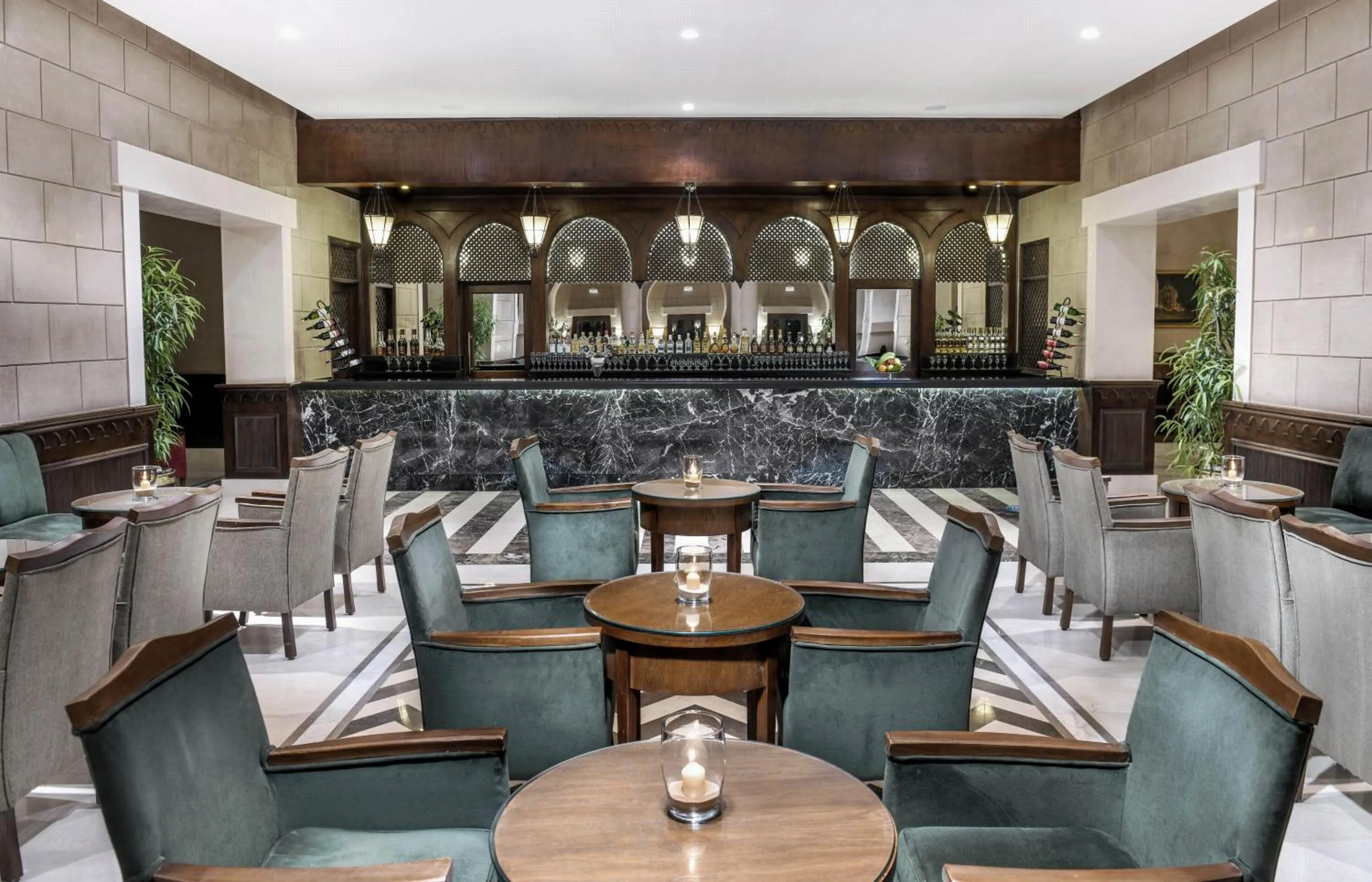 Lounge or bar in JAZ Belvedere