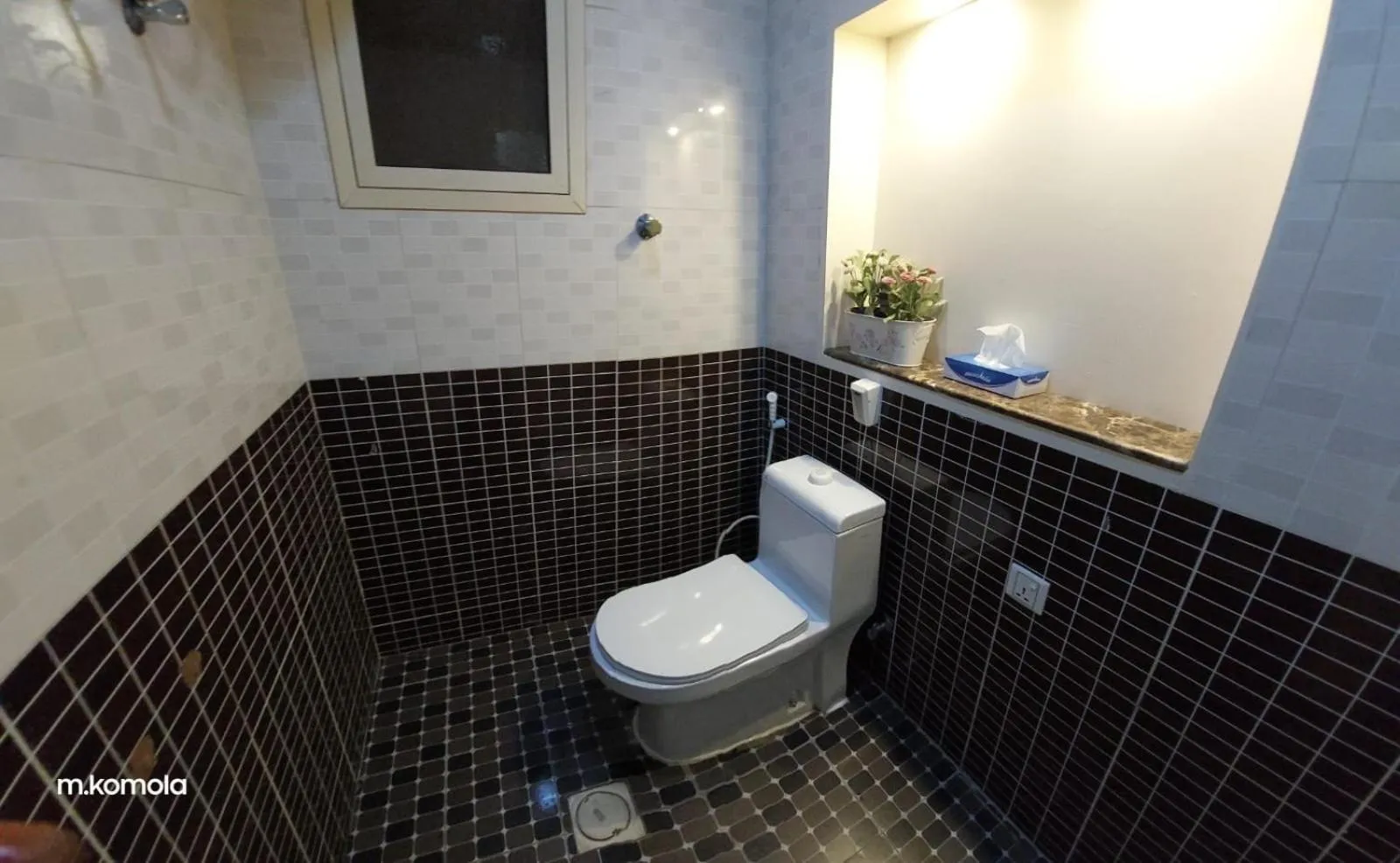 Toilet in شقق نطوان للشقق المخدومة