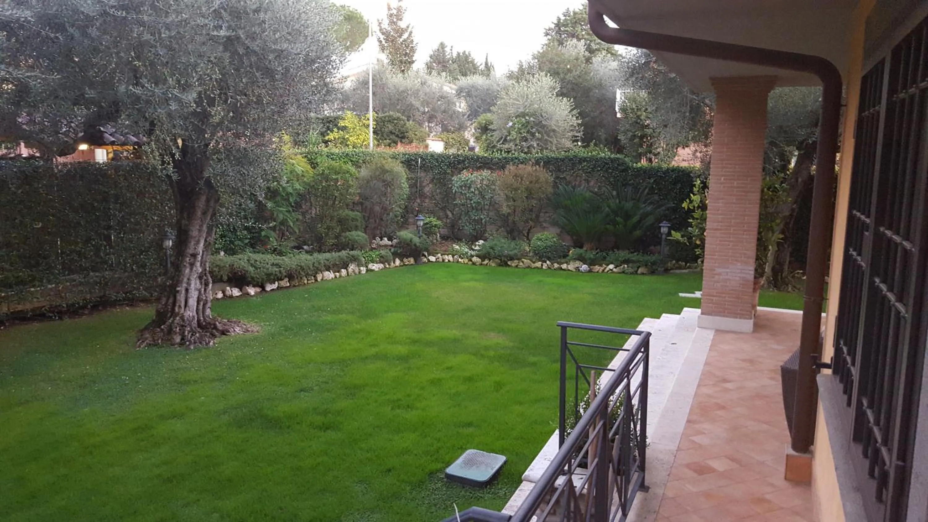 Garden in Aurelia Garden Gold B&B
