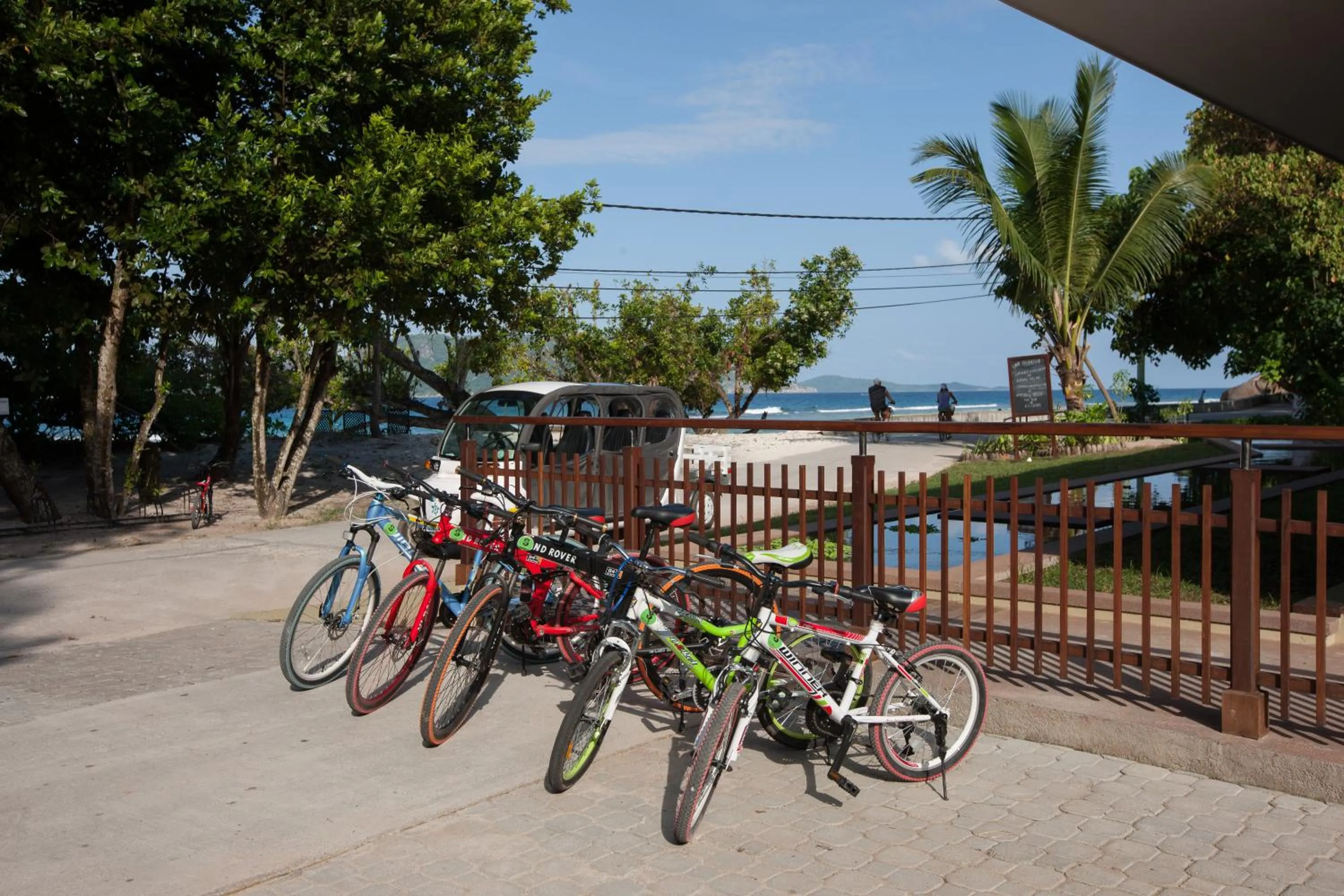 Day in Le Relax Luxury Lodge