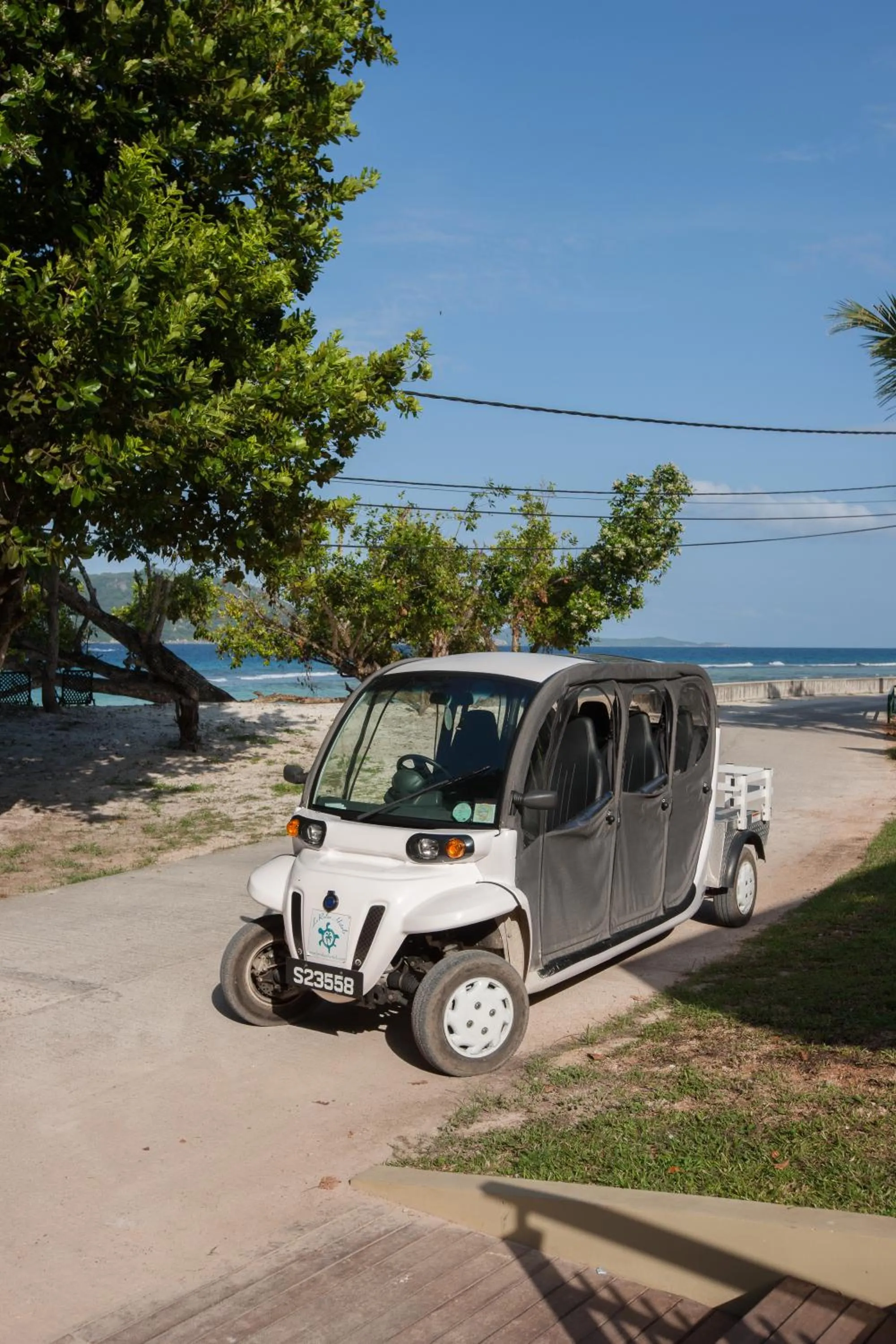 Day in Le Relax Luxury Lodge