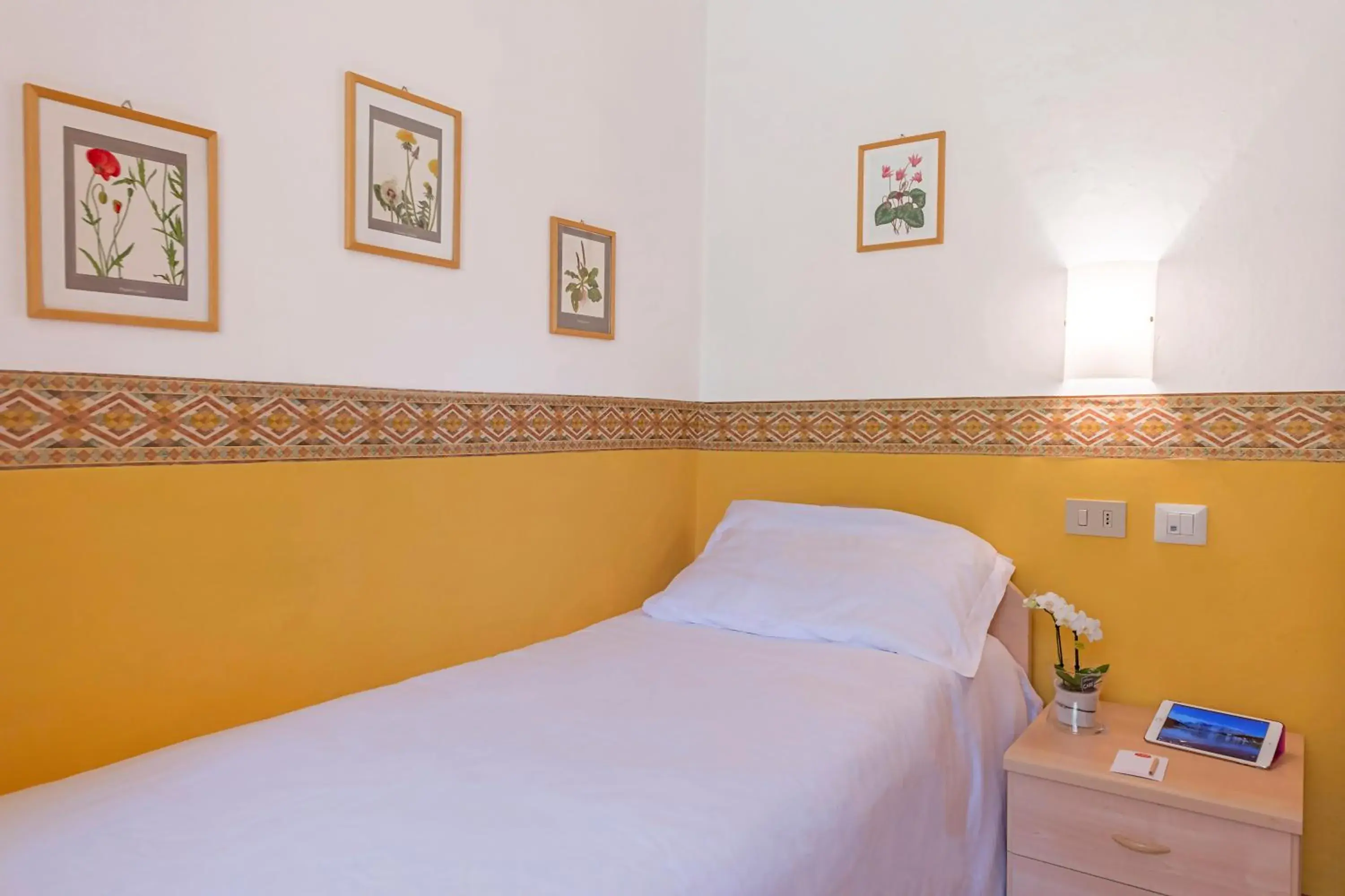 Single Room in Hotel Sorapiss Single Room in Hotel Sorapiss