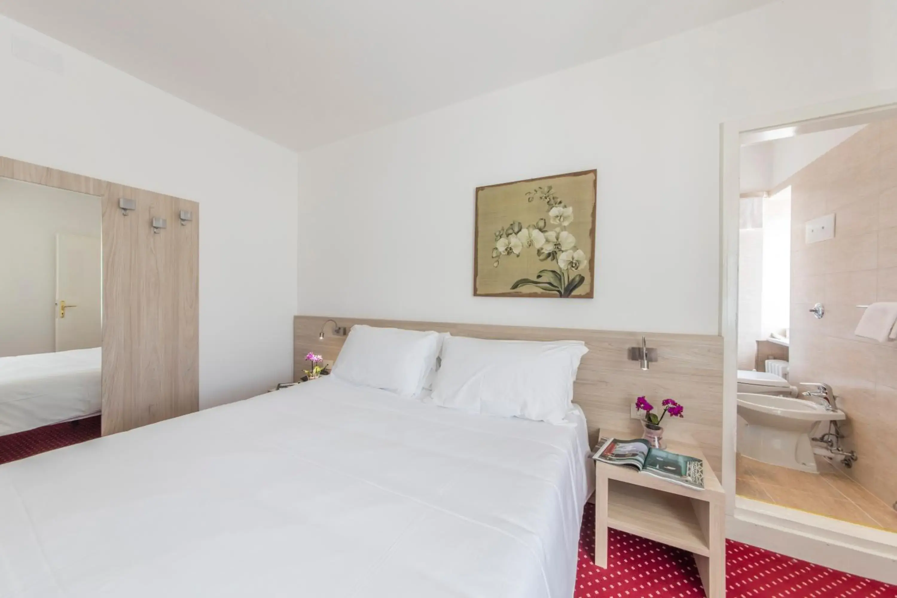 Standard Double Room in Hotel Sorapiss Standard Double Room in Hotel Sorapiss