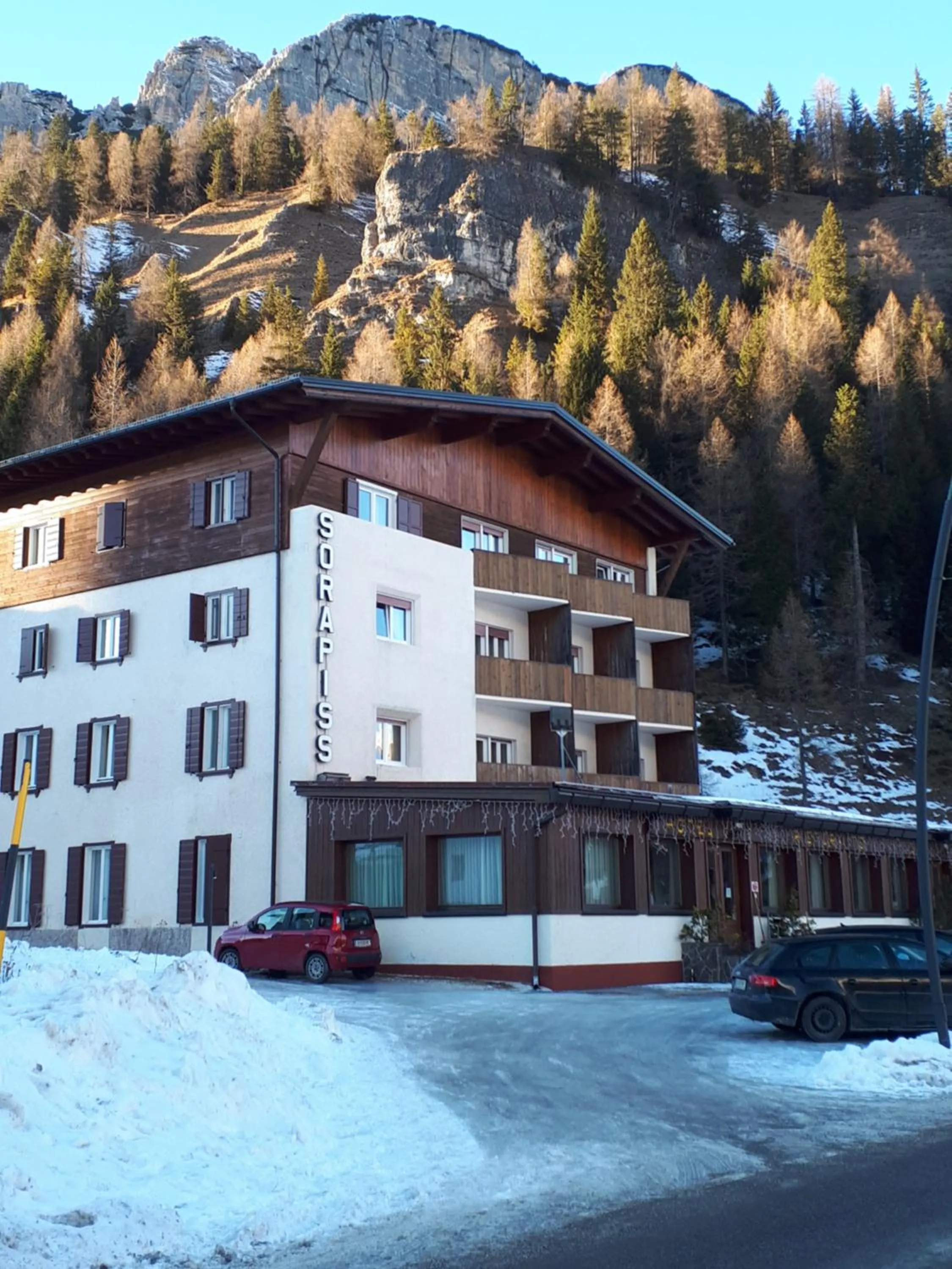 Property building in Hotel Sorapiss