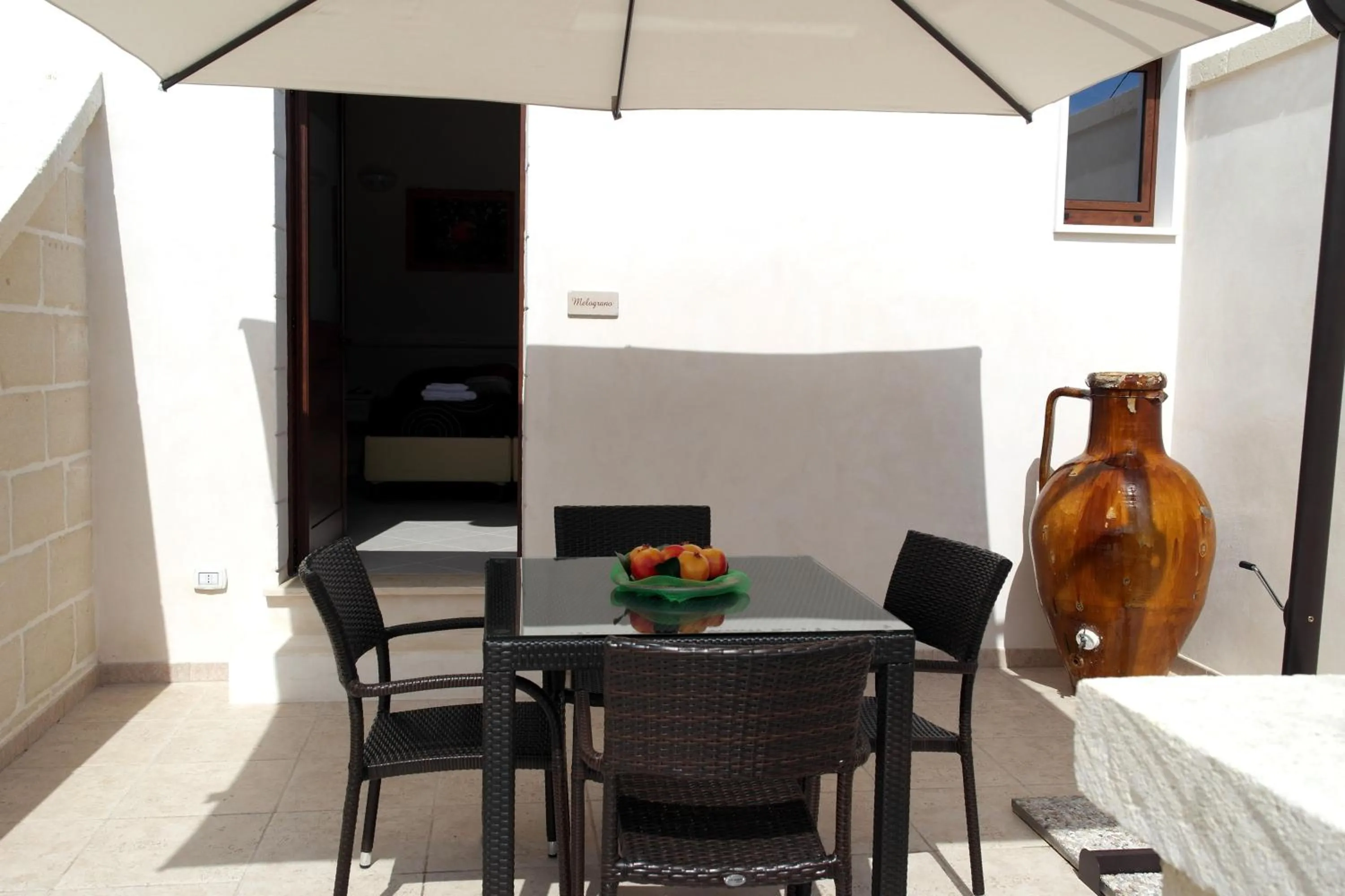 Patio in B&B Demetra