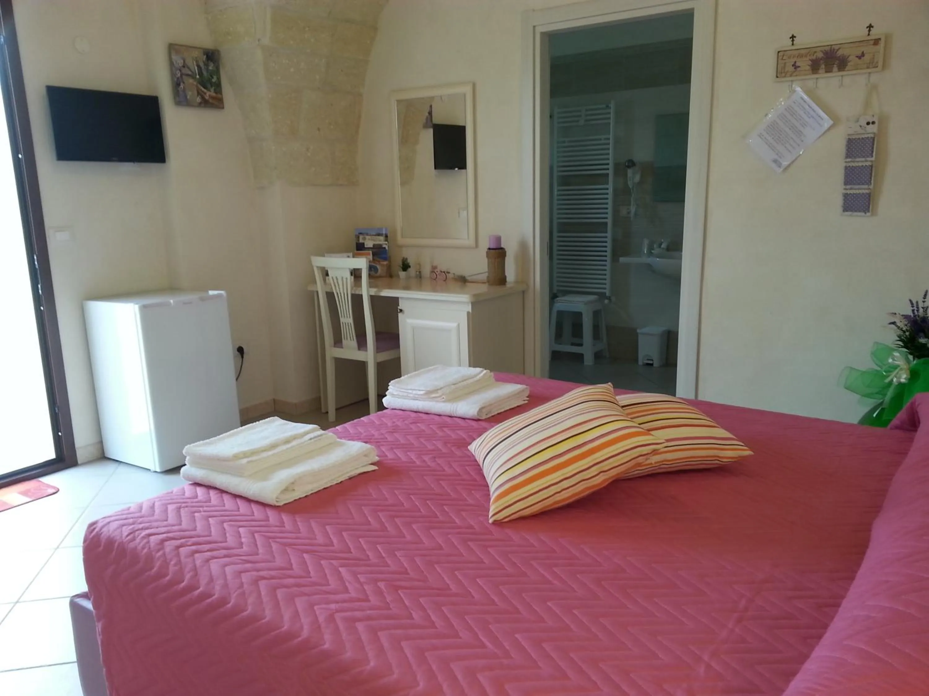 Photo of the whole room, Bed in B&B Demetra