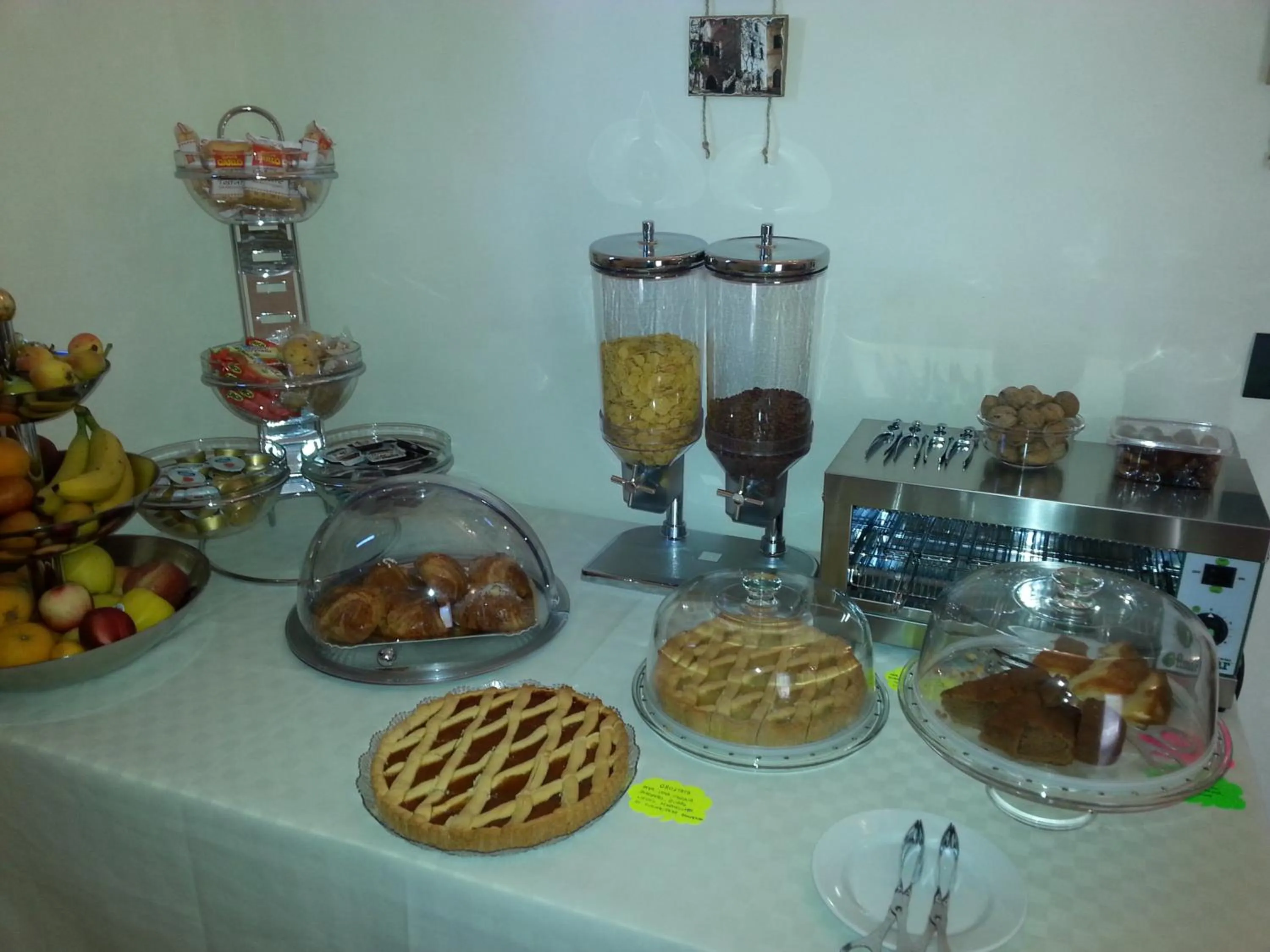 Buffet breakfast in B&B Demetra
