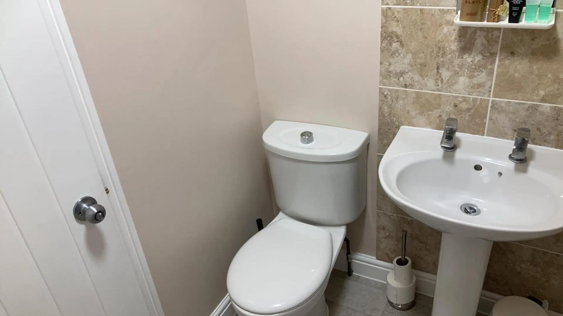 Bathroom in Swan Hotel