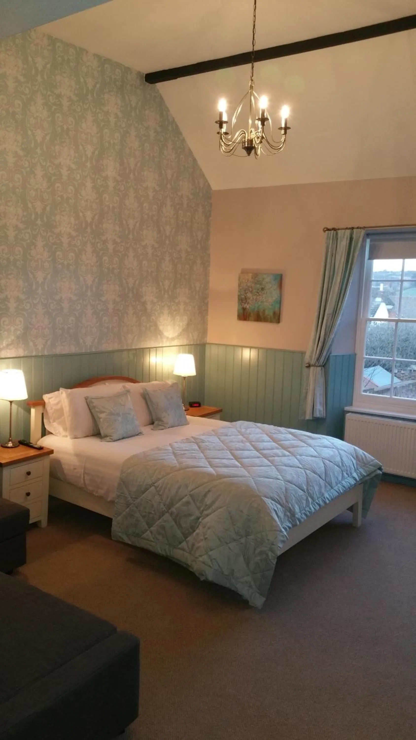 Bedroom, Bed in Swan Hotel