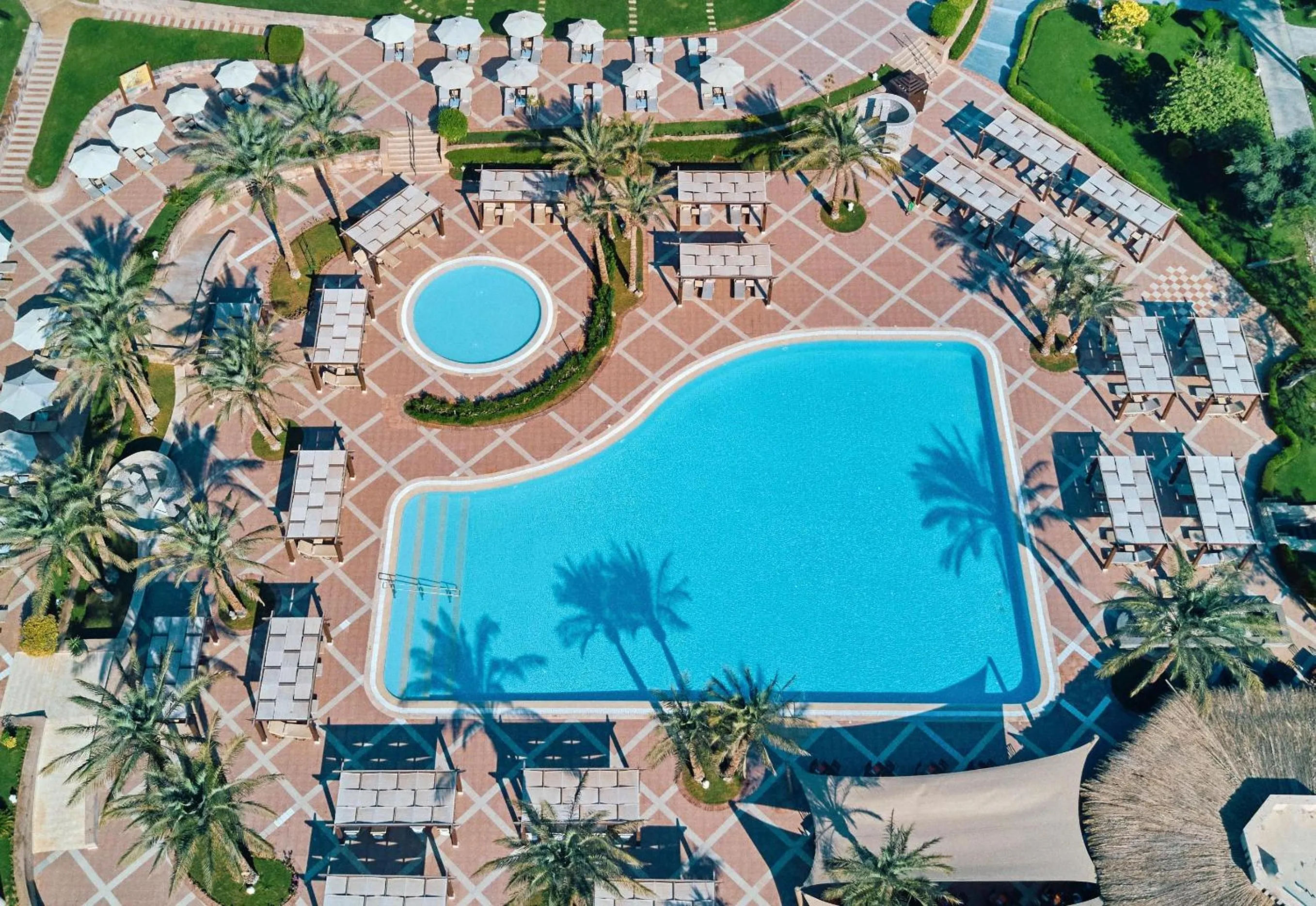 Swimming pool in JAZ Makadi Star & Spa