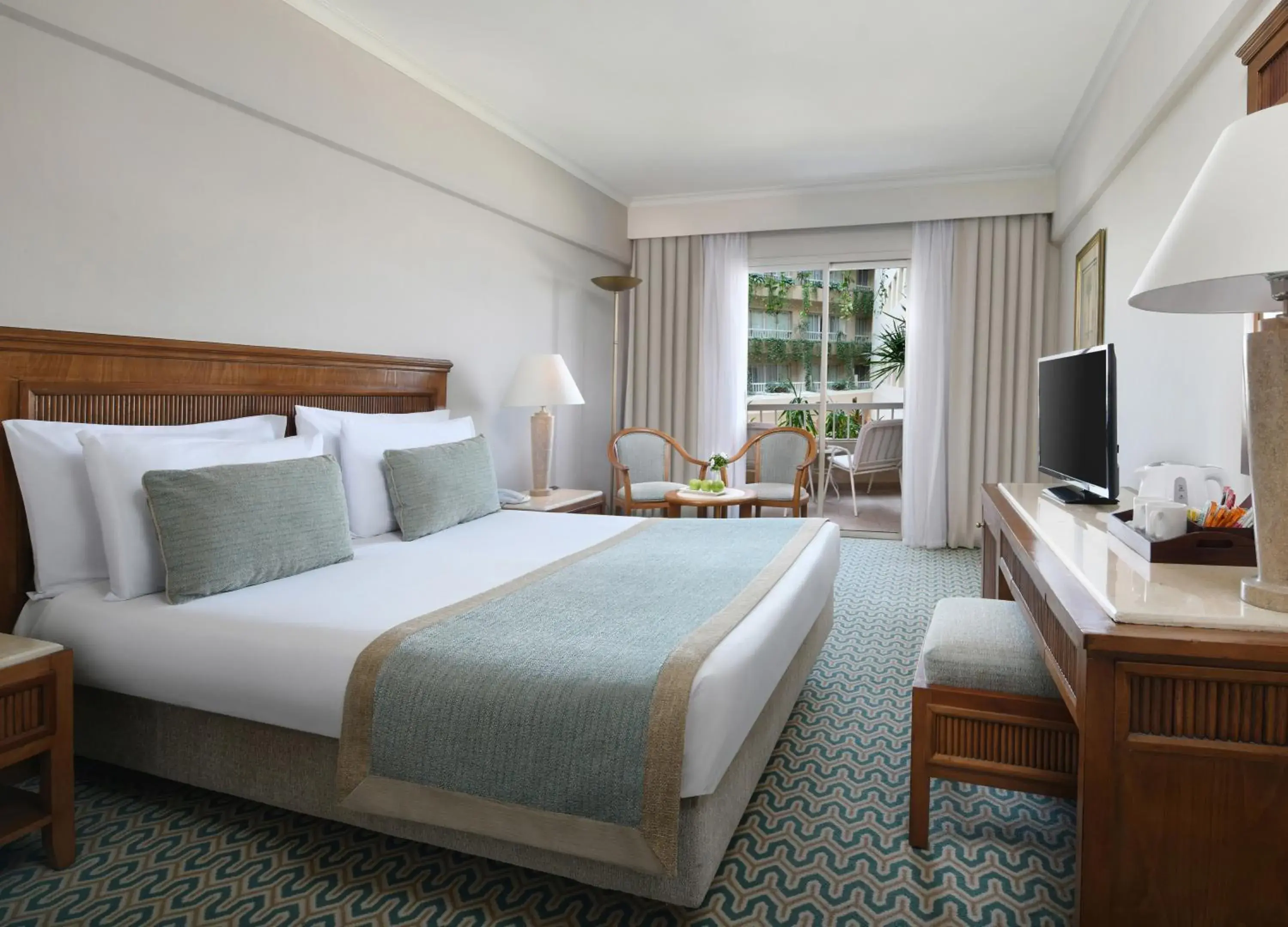 Standard Queen or Twin Bed Lobby View - single occupancy in Iberotel Luxor Standard Queen or Twin Bed Lobby View - single occupancy in Iberotel Luxor