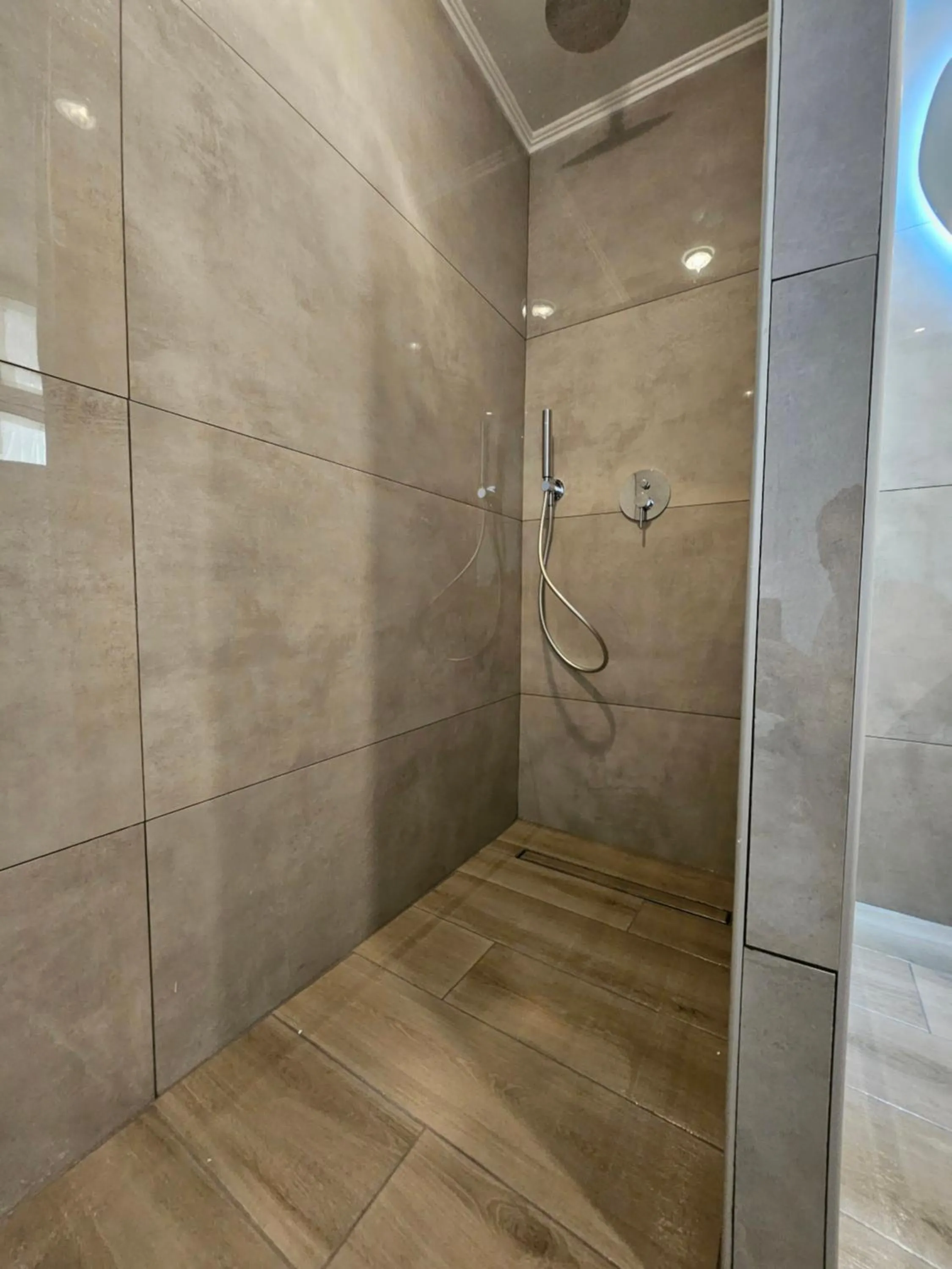 Bathroom in Casa Blue Sarantis