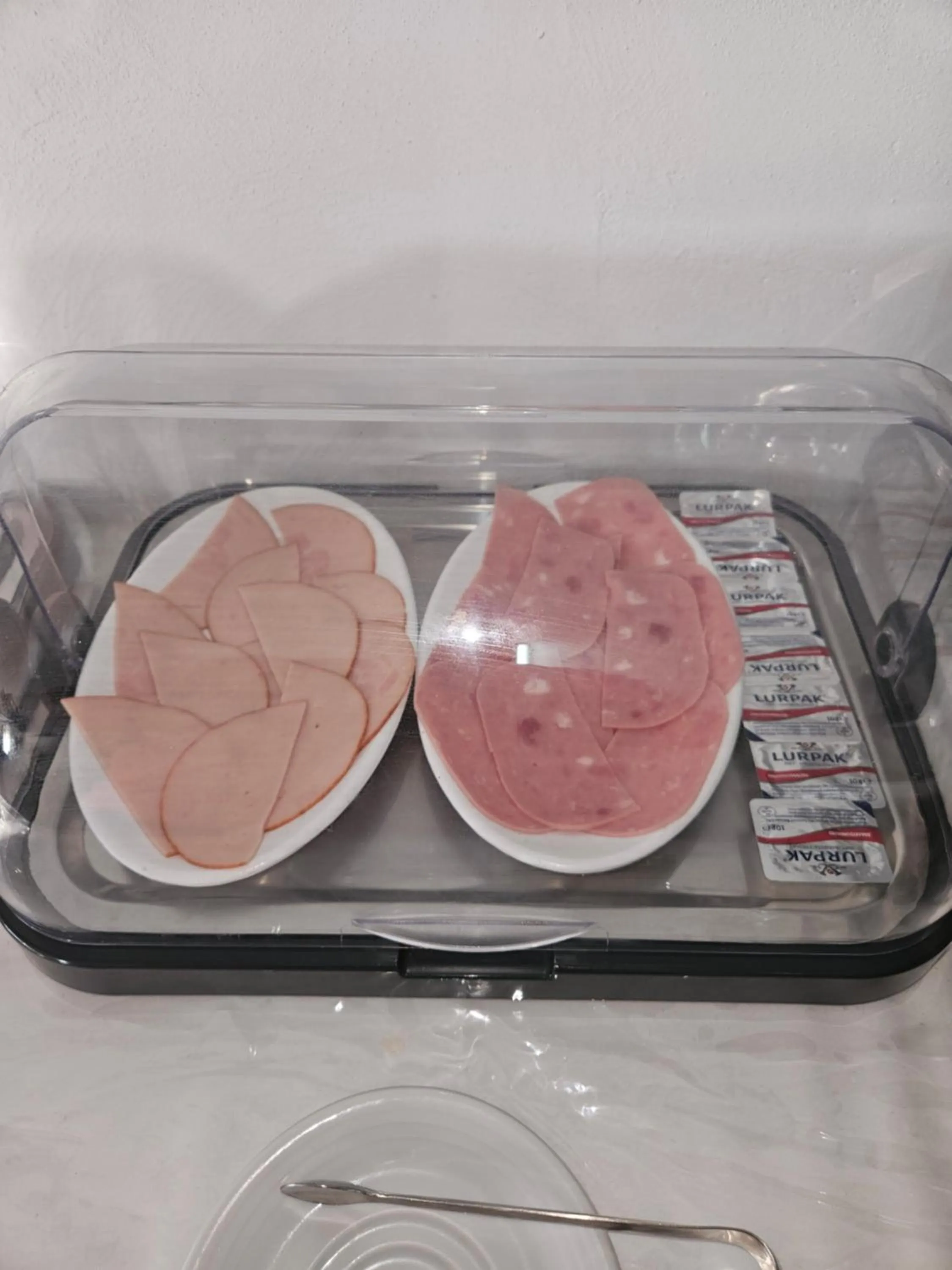 Restaurant/places to eat in Casa Blue Sarantis